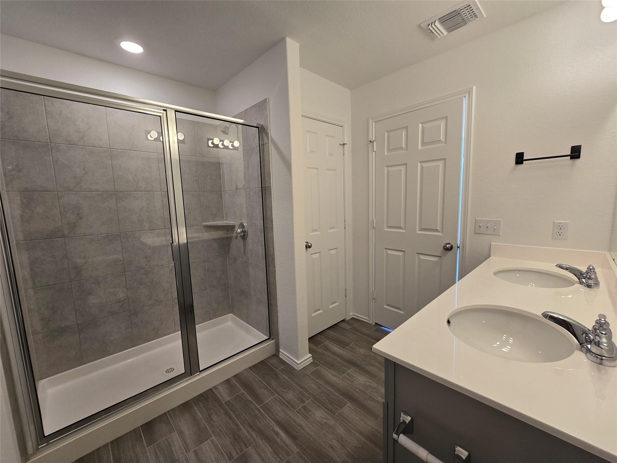 513 Pickrell Loop, Liberty Hill, TX 78642