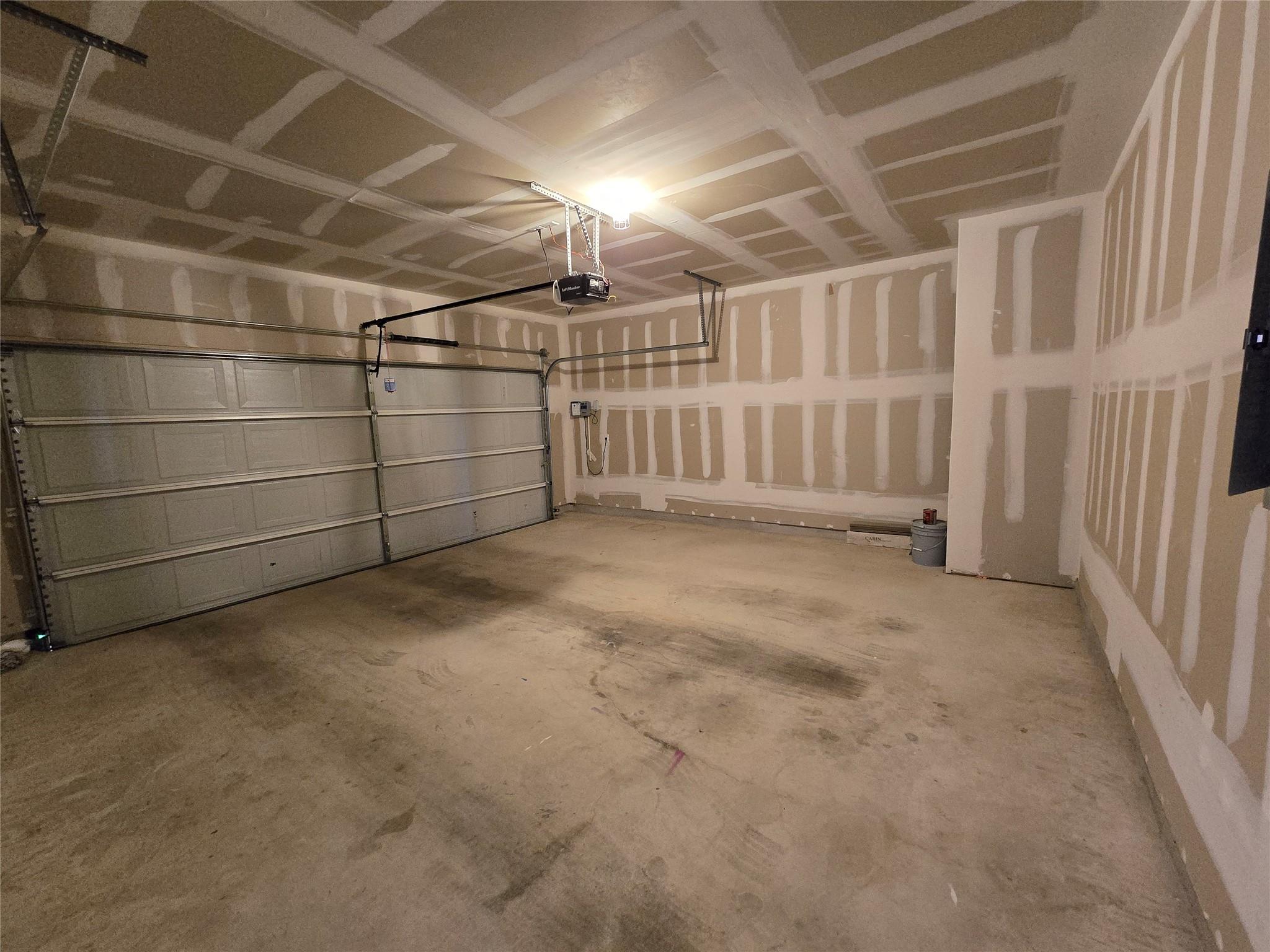 513 Pickrell Loop, Liberty Hill, TX 78642