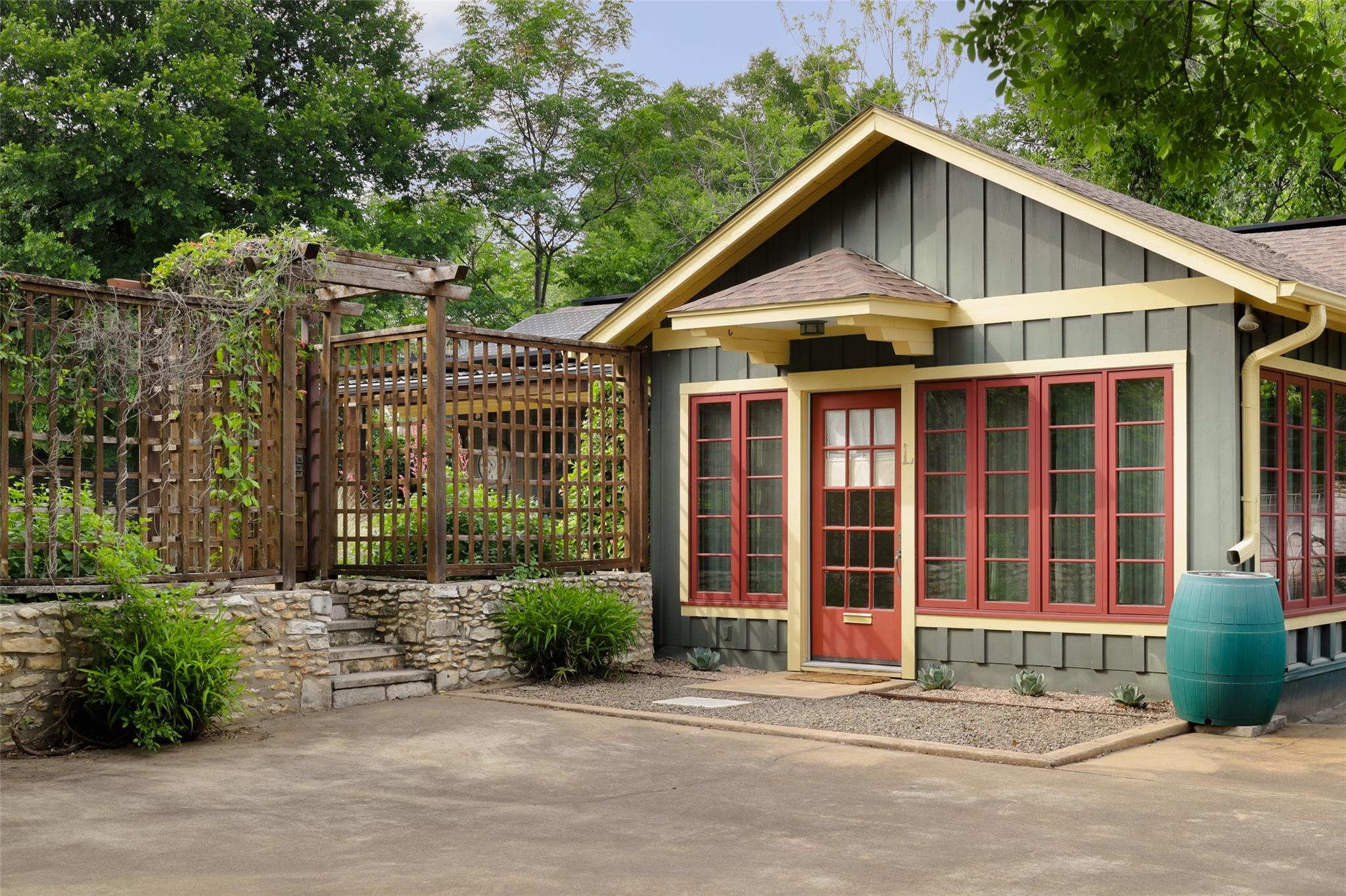 1503 Lorrain St, Austin, TX 78703