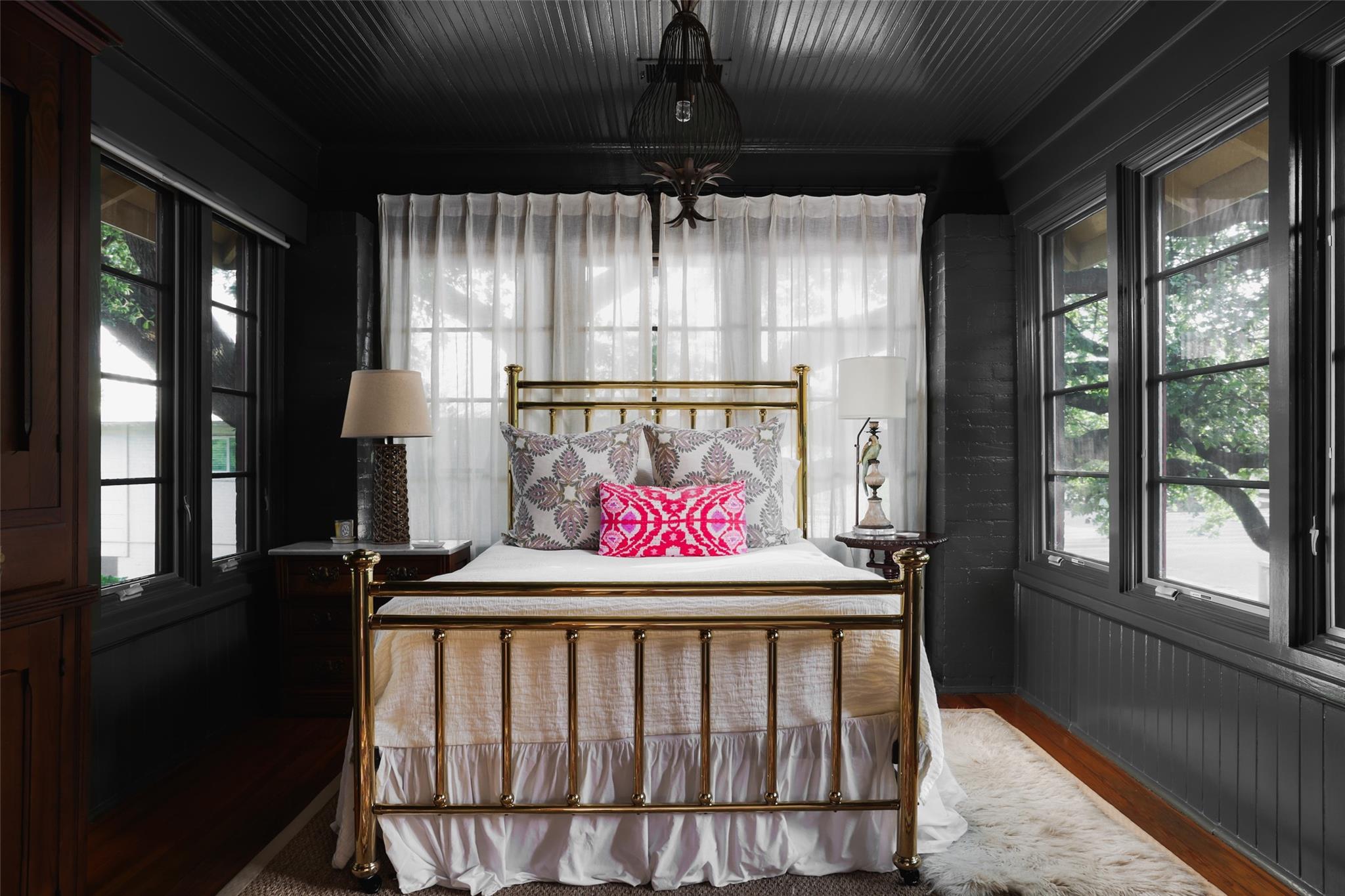 1503 Lorrain St, Austin, TX 78703