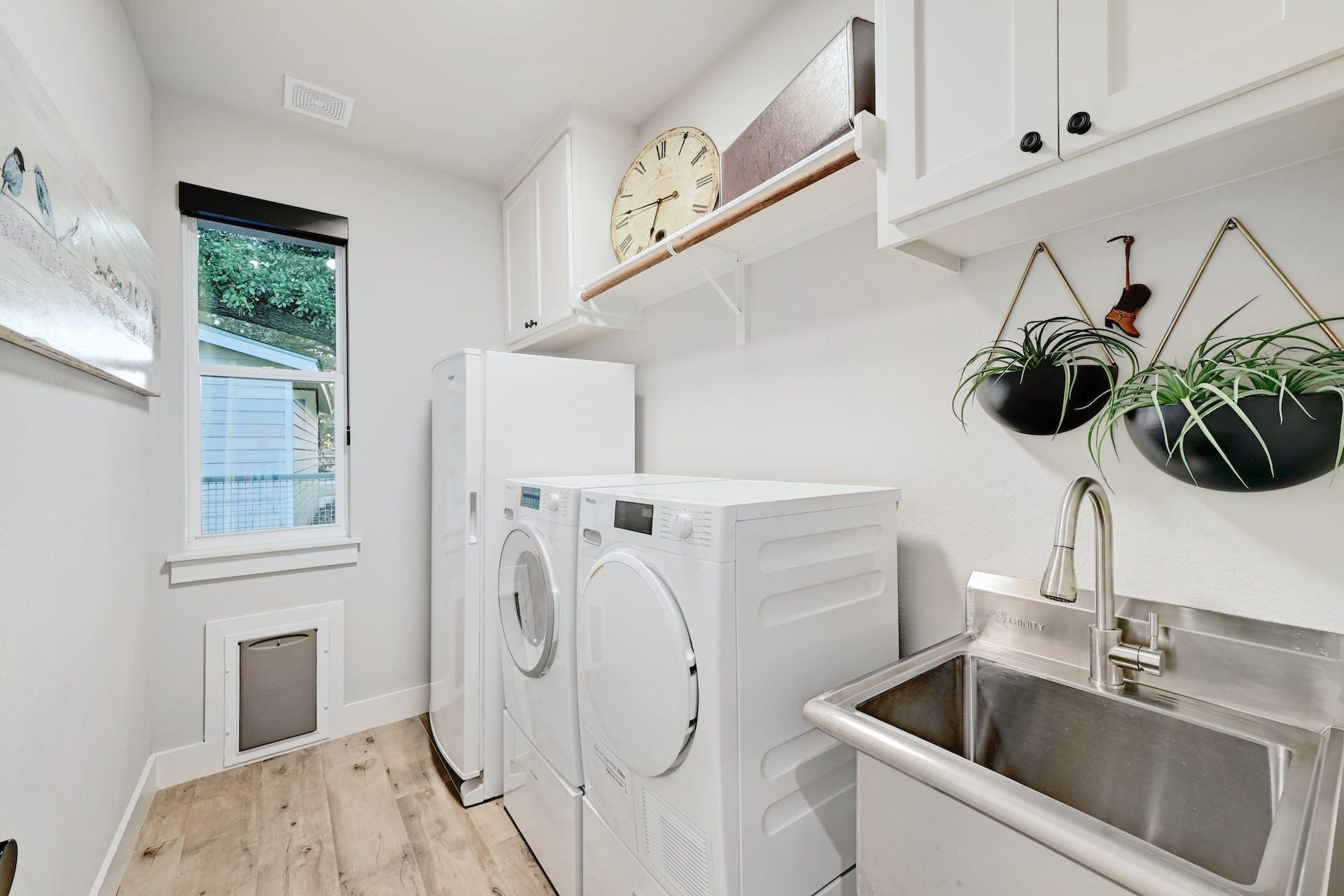 26815 Blue Cove Rd, Marble Falls, TX 78654