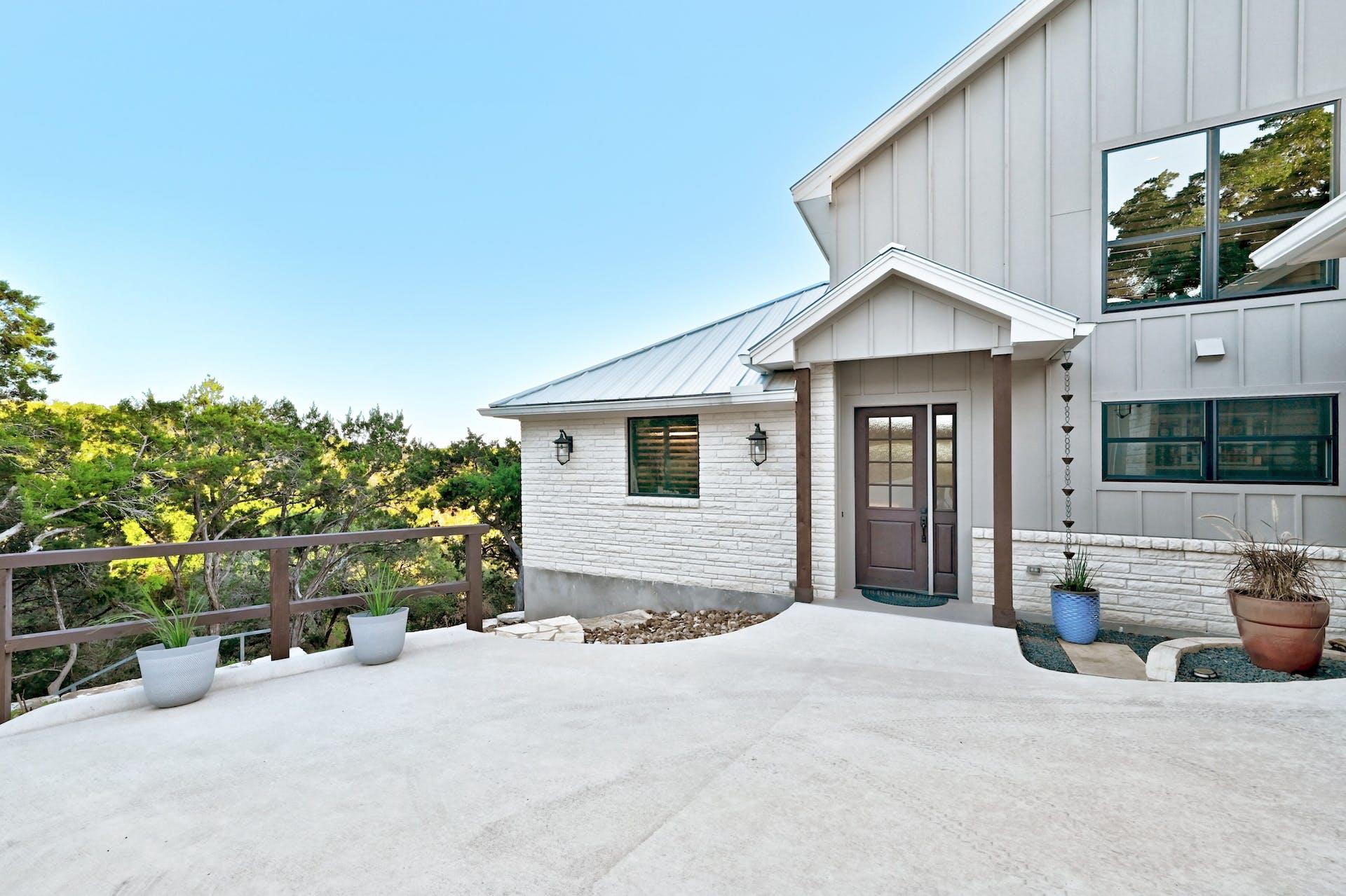 26815 Blue Cove Rd, Marble Falls, TX 78654