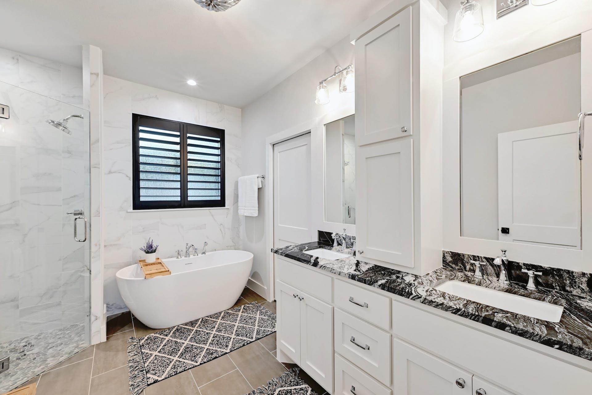 26815 Blue Cove Rd, Marble Falls, TX 78654