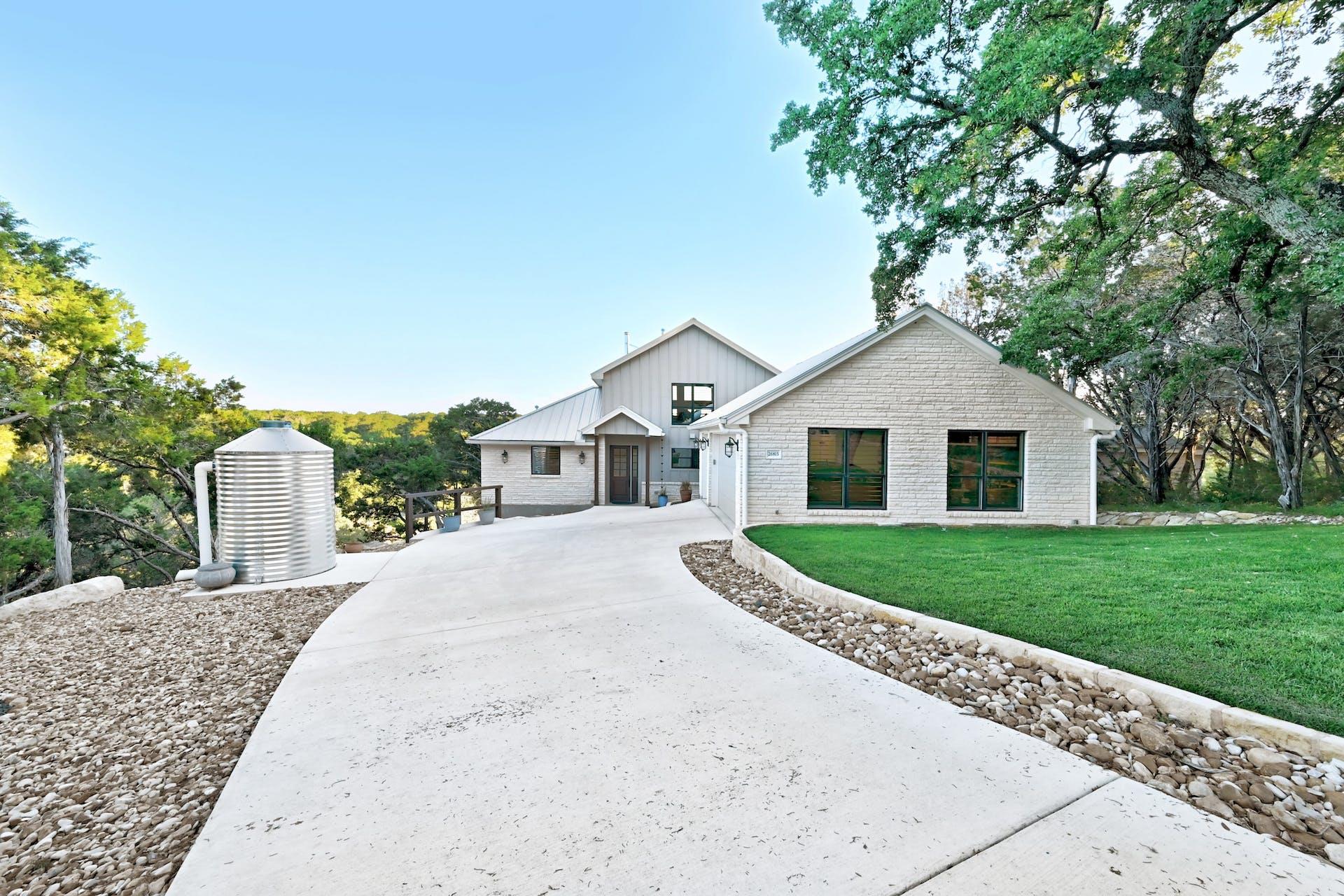 26815 Blue Cove Rd, Marble Falls, TX 78654
