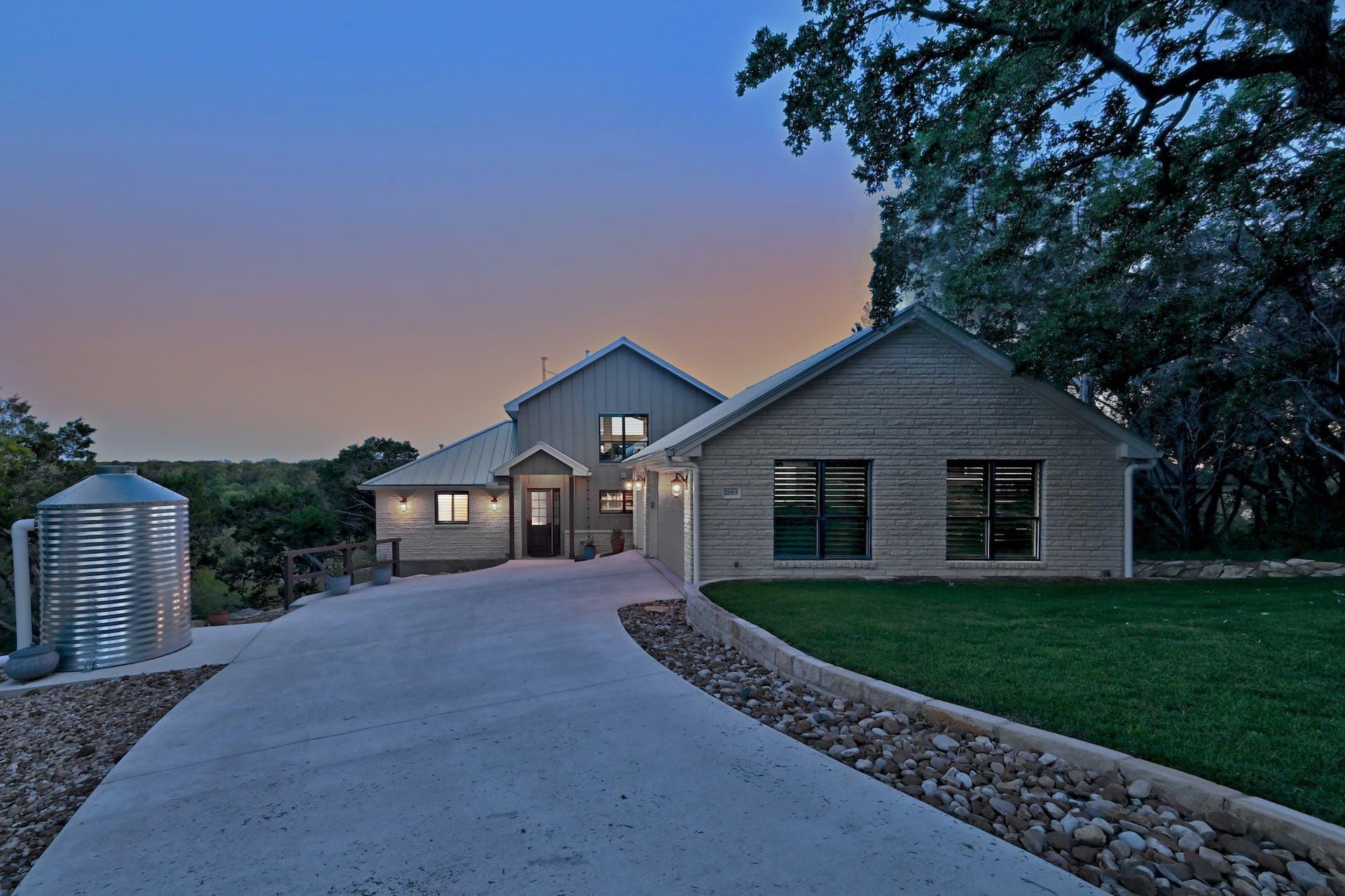 26815 Blue Cove Rd, Marble Falls, TX 78654