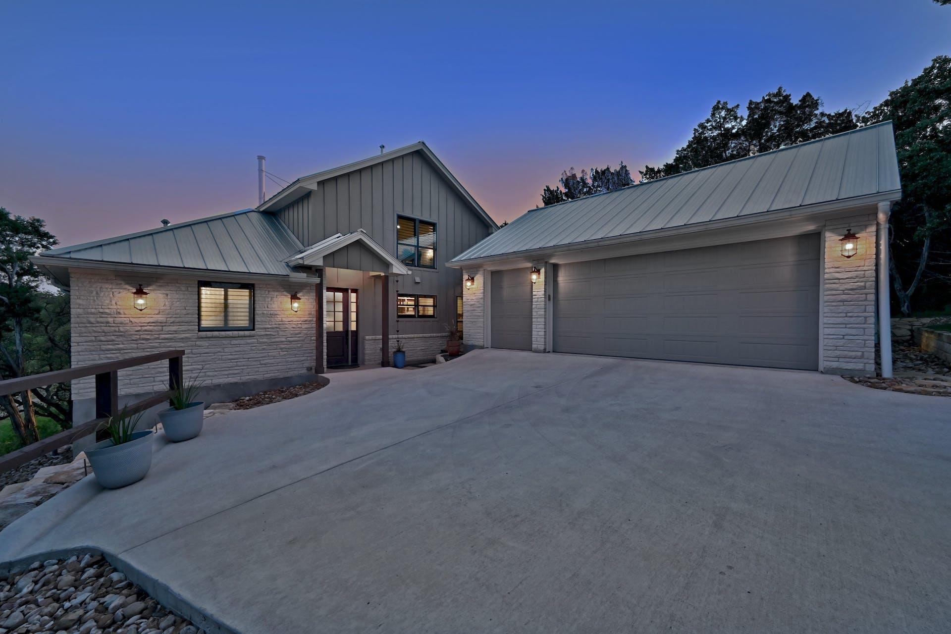 26815 Blue Cove Rd, Marble Falls, TX 78654