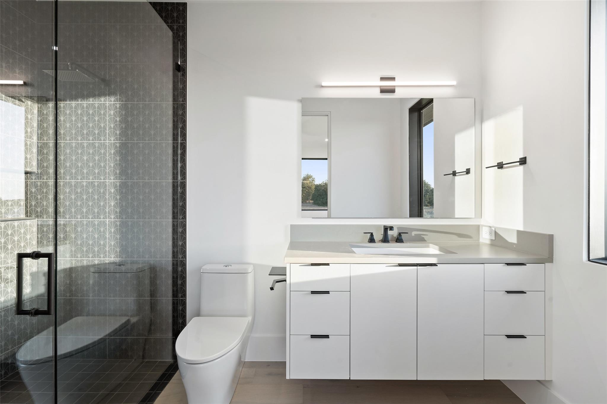 6005 Madrone Tree Ln, Austin, TX 78738