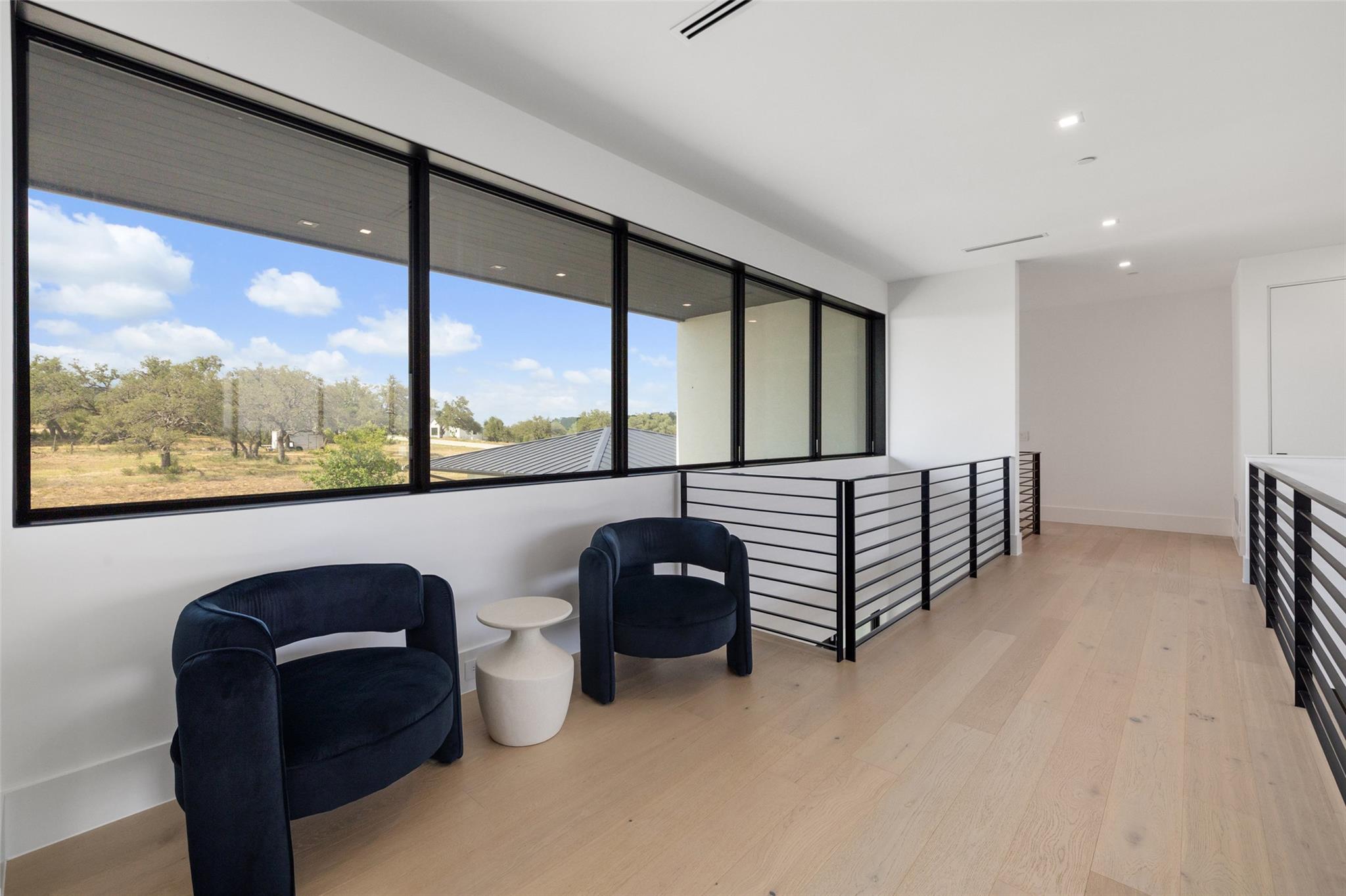 6005 Madrone Tree Ln, Austin, TX 78738