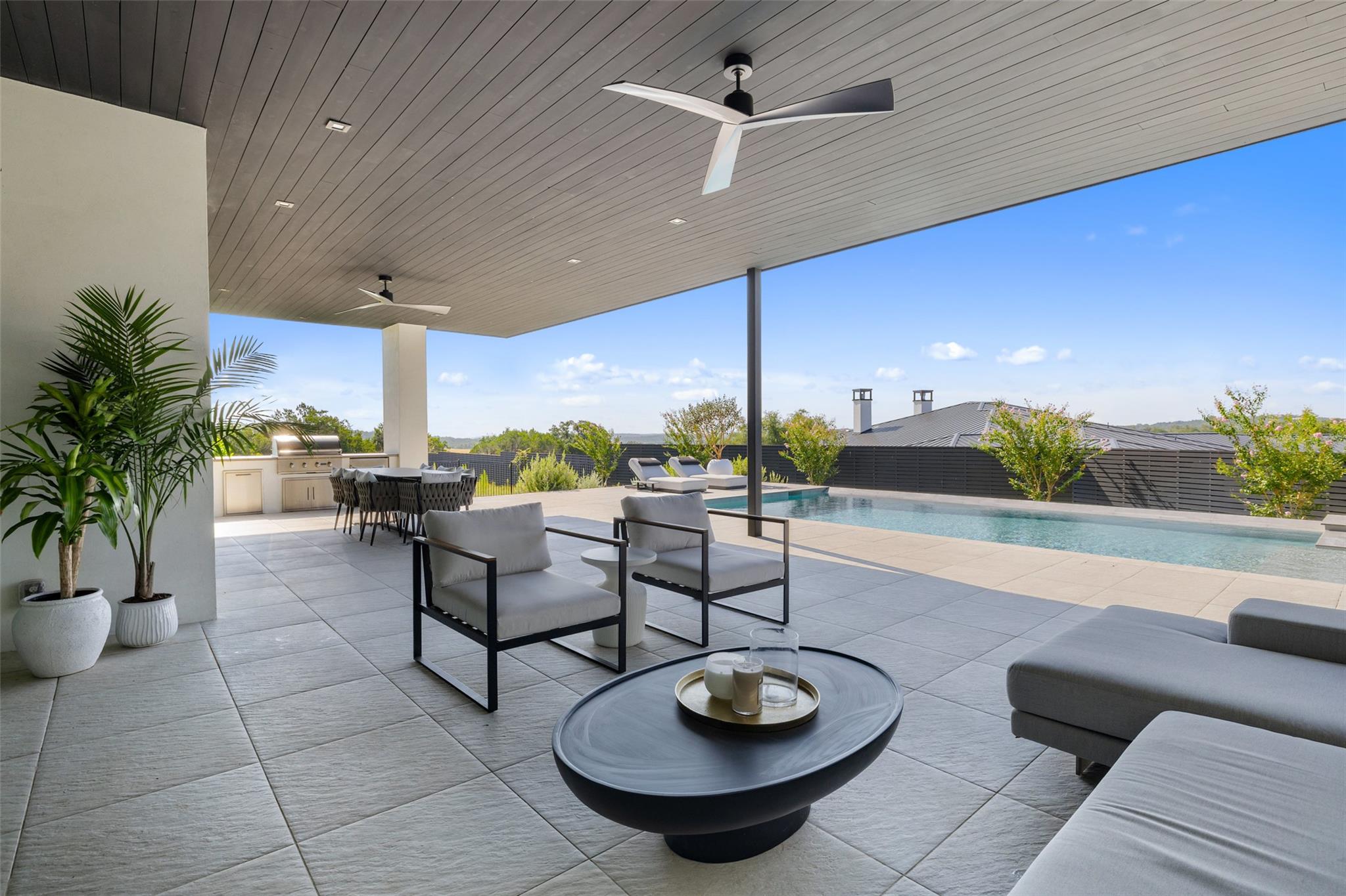 6005 Madrone Tree Ln, Austin, TX 78738