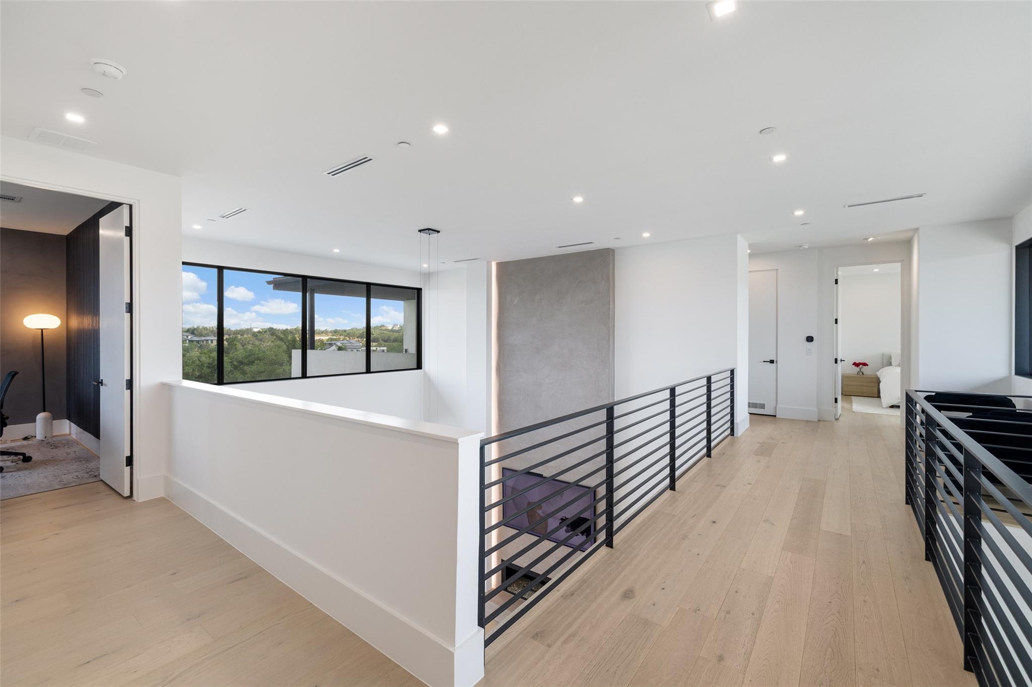 6005 Madrone Tree Ln, Austin, TX 78738