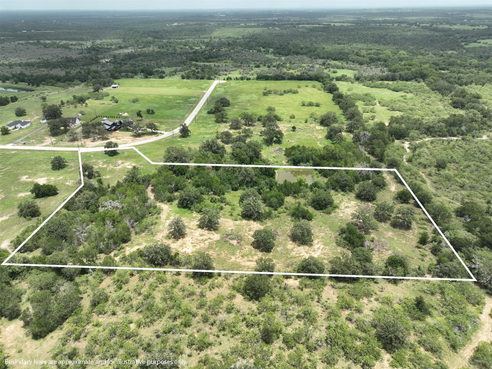 159 Starlight Path, Red Rock, TX 78662