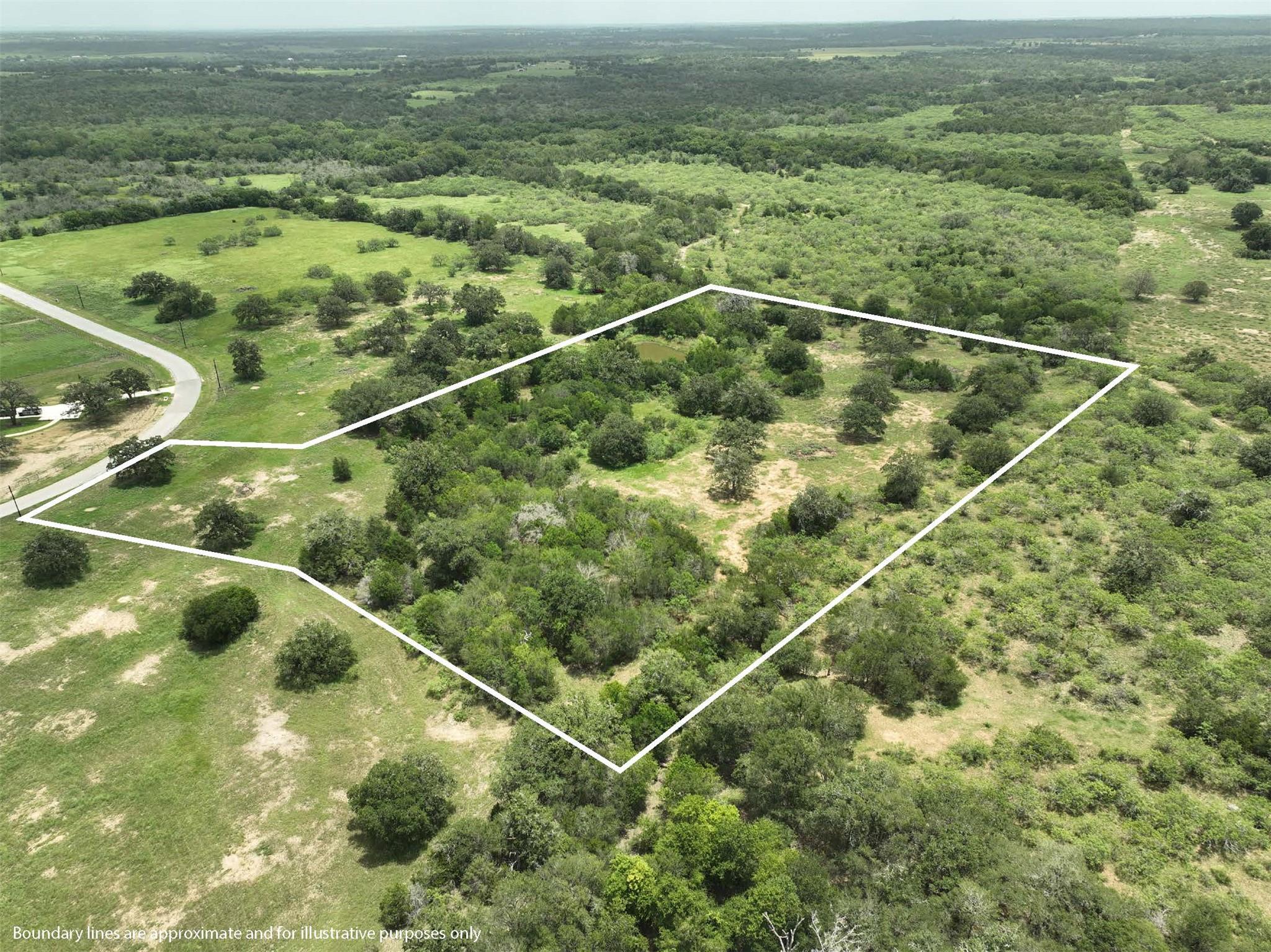 159 Starlight Path, Red Rock, TX 78662