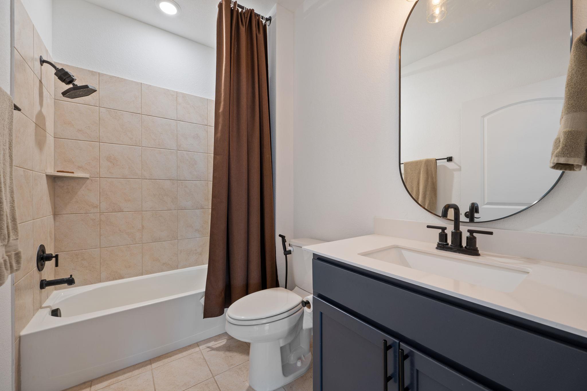 337 Barn Hill Loop, Dripping Springs, TX 78620