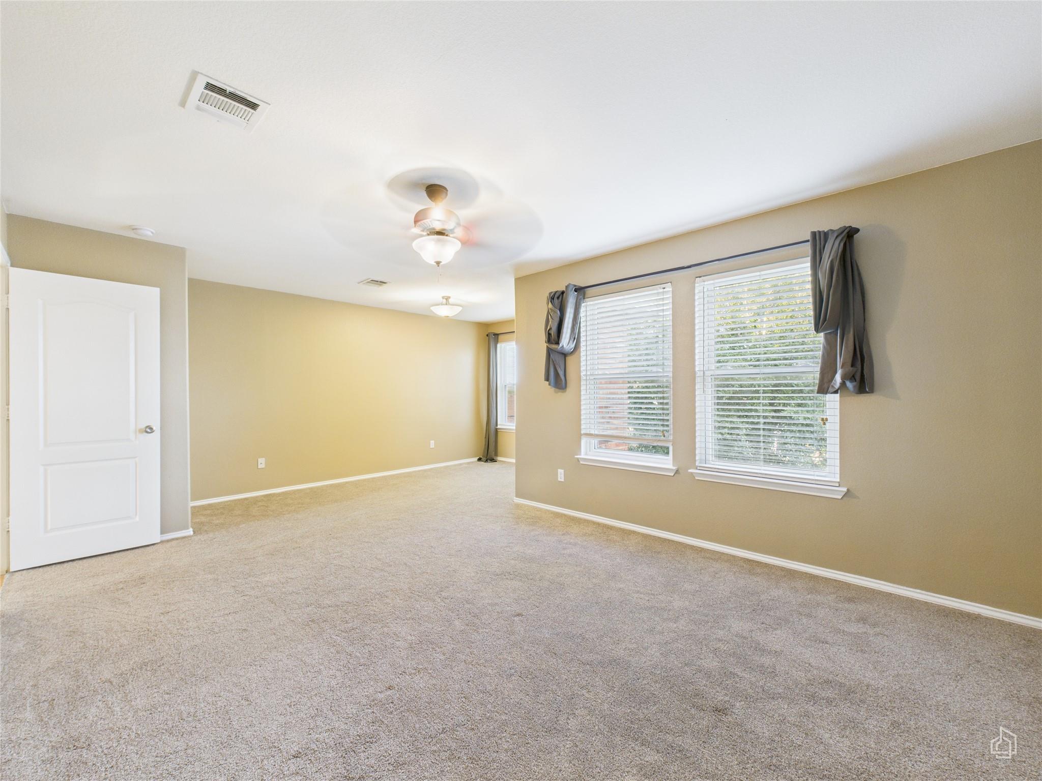 19708 San Chisolm Dr, Round Rock, TX 78664