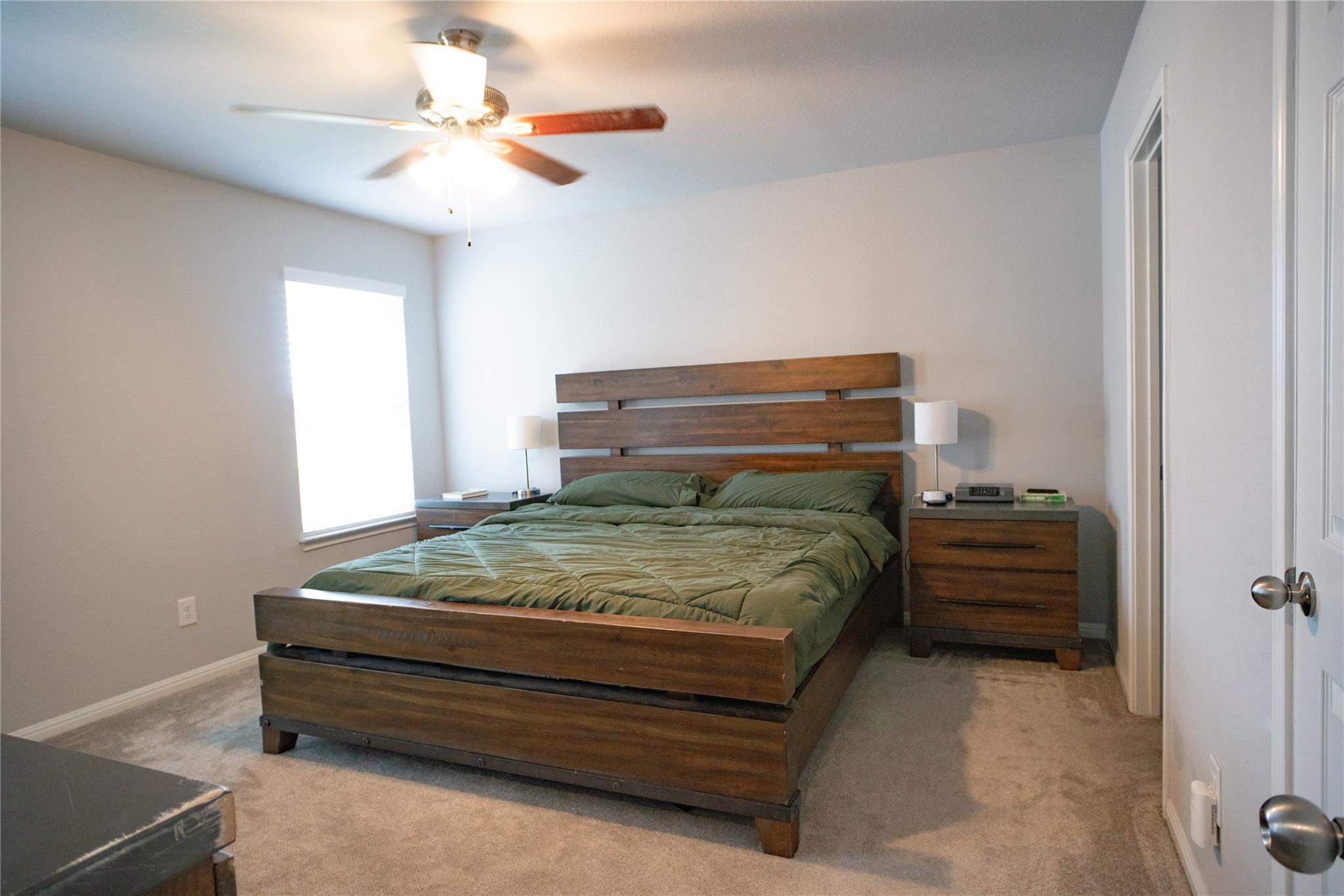 160 Shearwater Ln, Leander, TX 78641