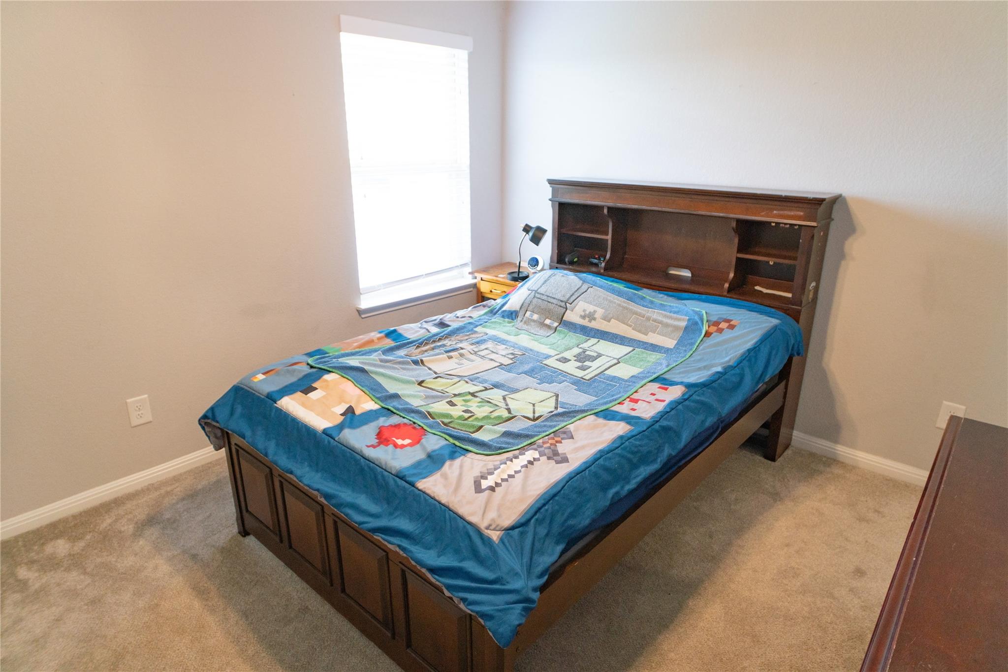 160 Shearwater Ln, Leander, TX 78641