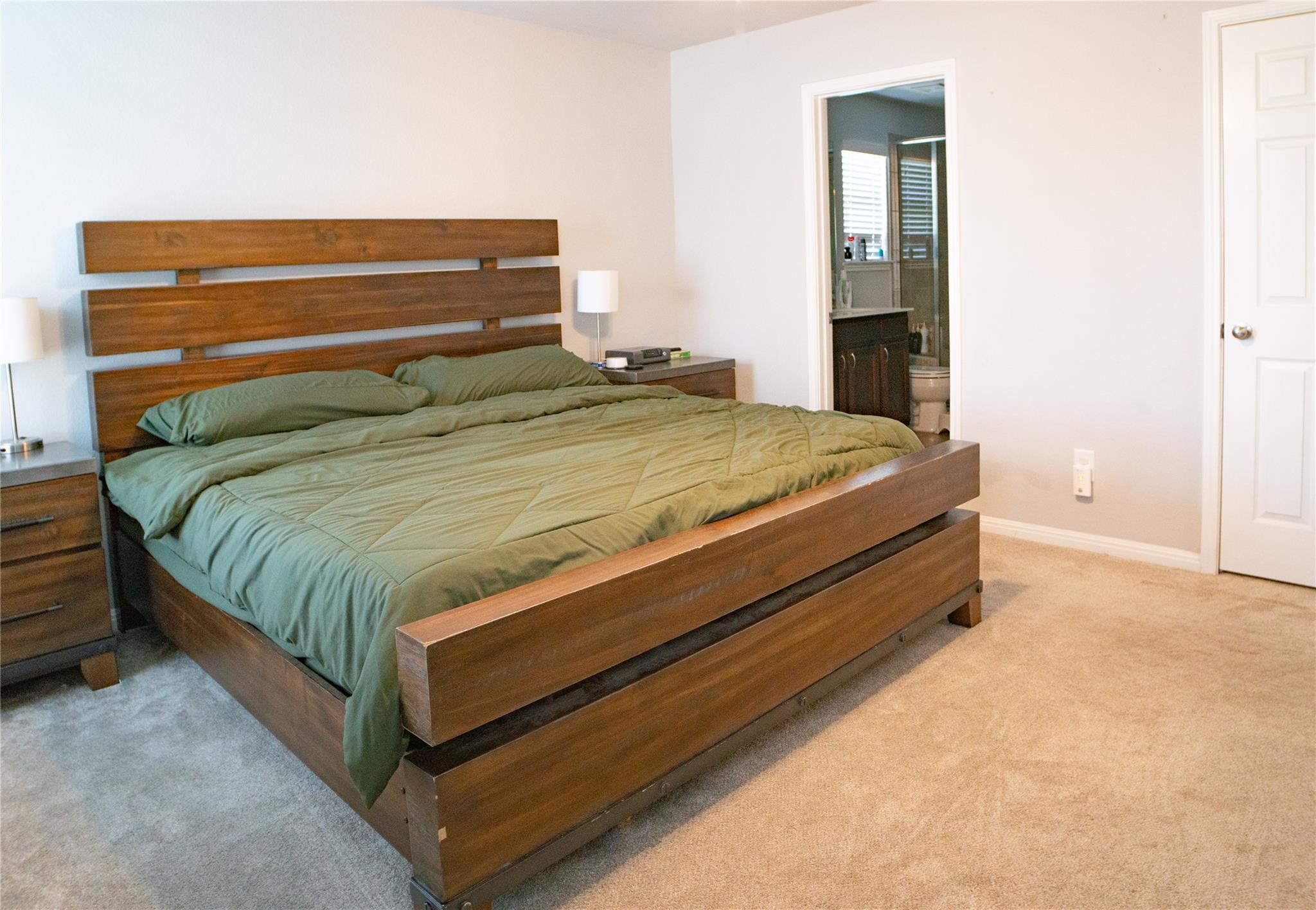 160 Shearwater Ln, Leander, TX 78641