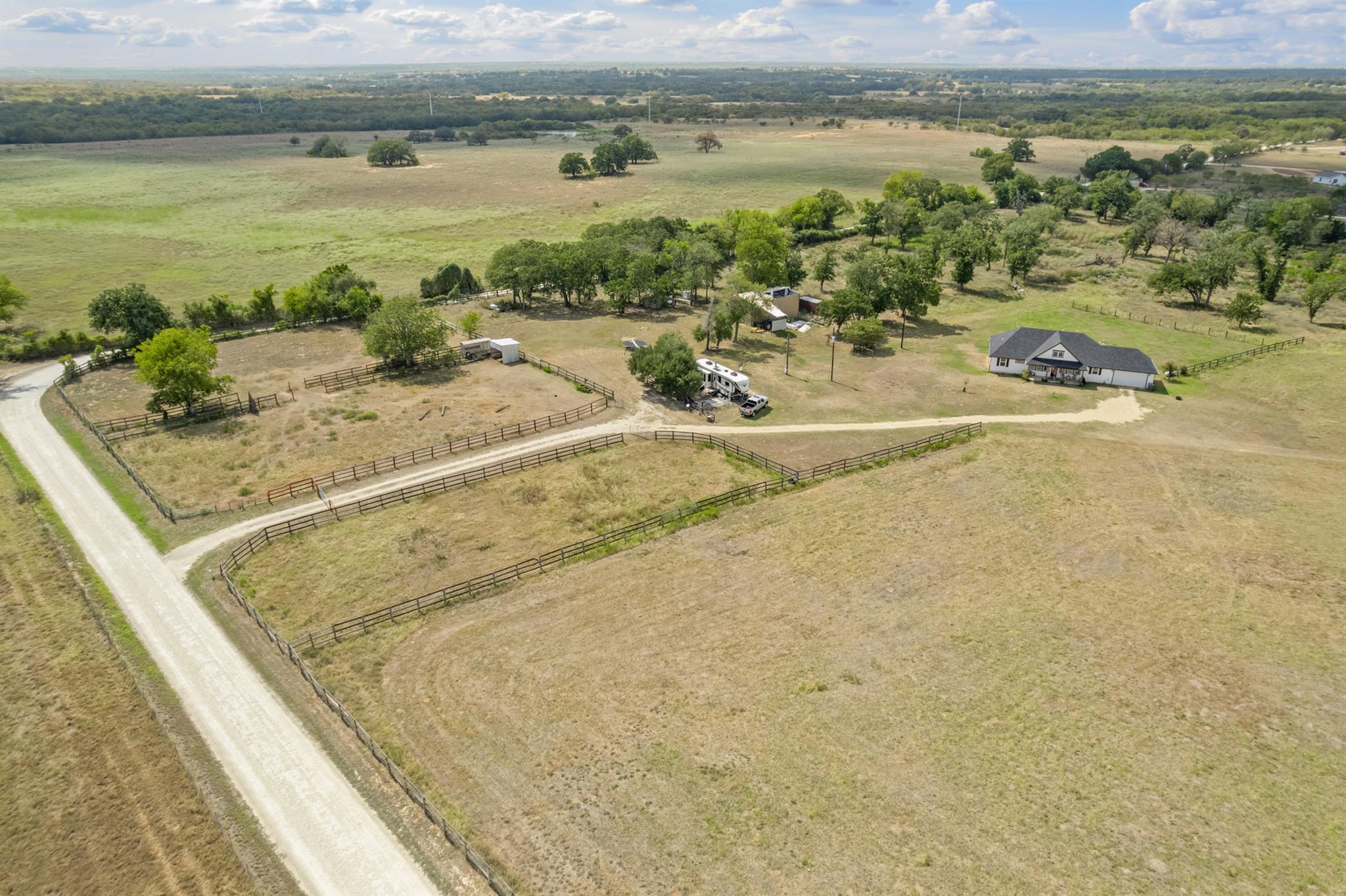 240 Oil Field Rd, Lockhart, TX 78644