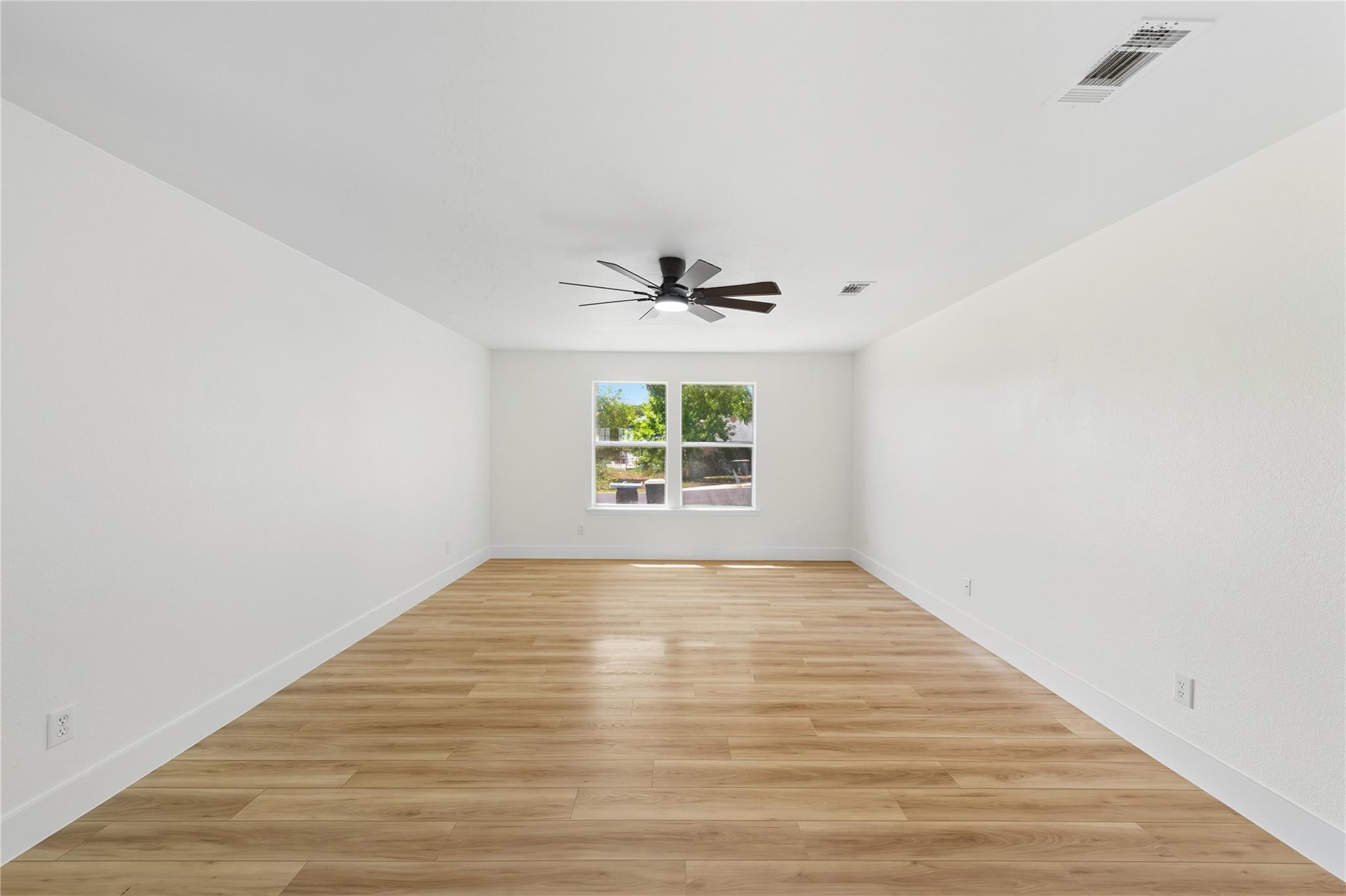 1164 Lago Vista St, San Marcos, TX 78666