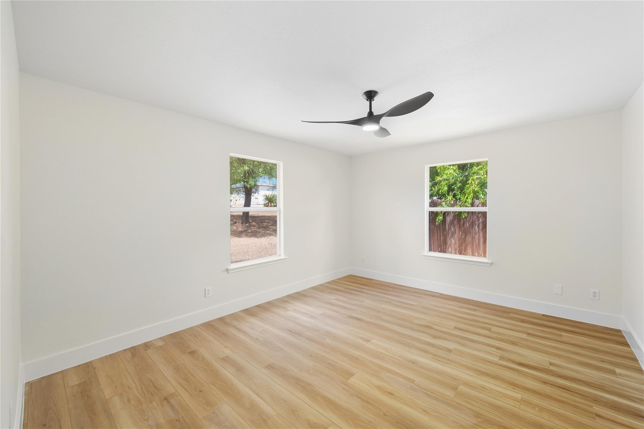 1164 Lago Vista St, San Marcos, TX 78666