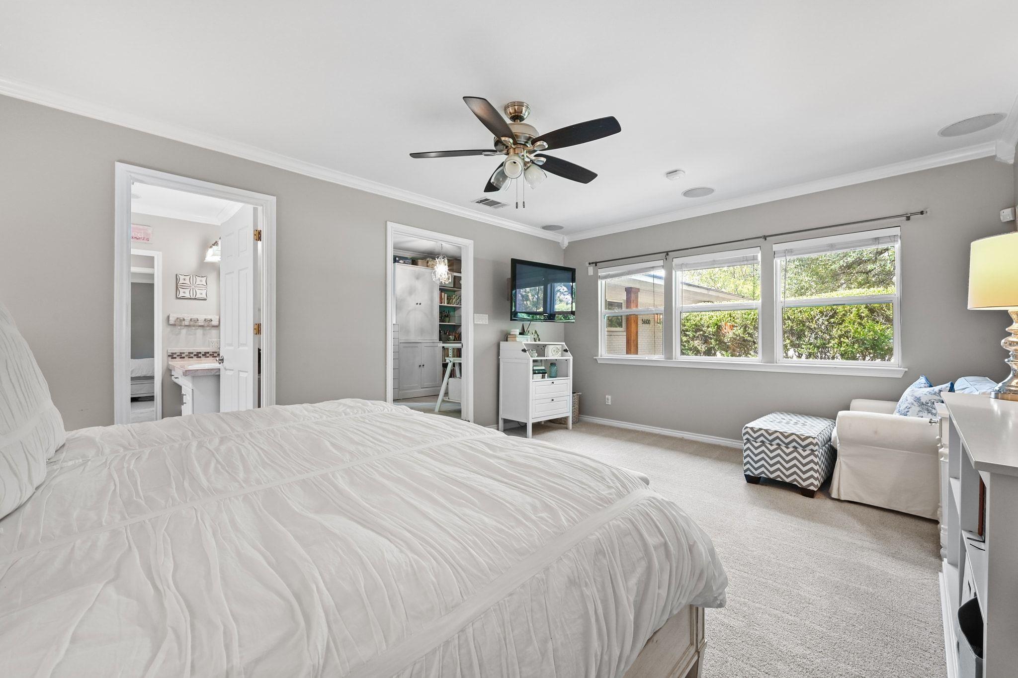 5600 Oak Blvd S, Austin, TX 78735