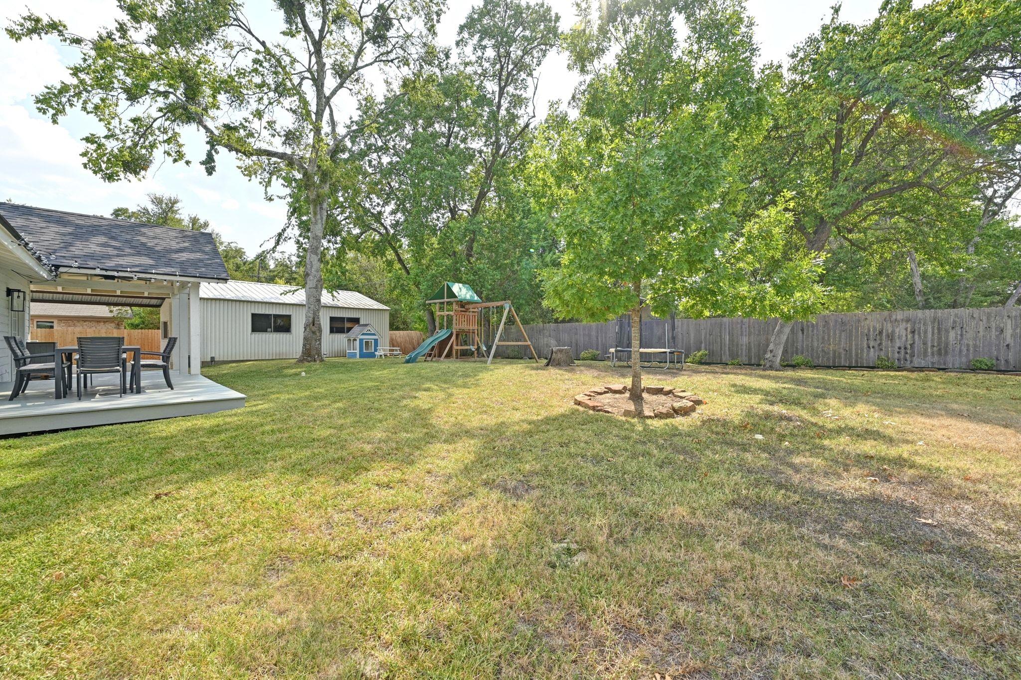 5600 Oak Blvd S, Austin, TX 78735