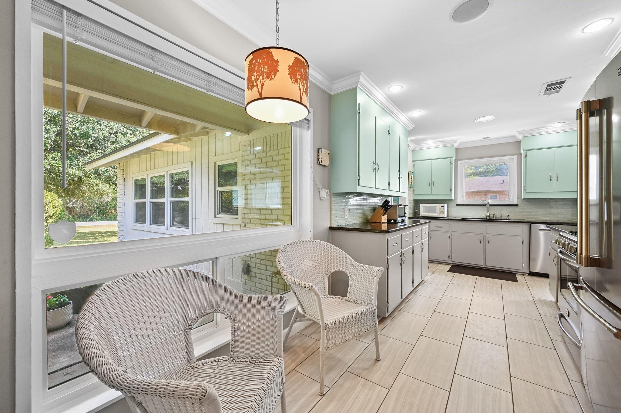 5600 Oak Blvd S, Austin, TX 78735