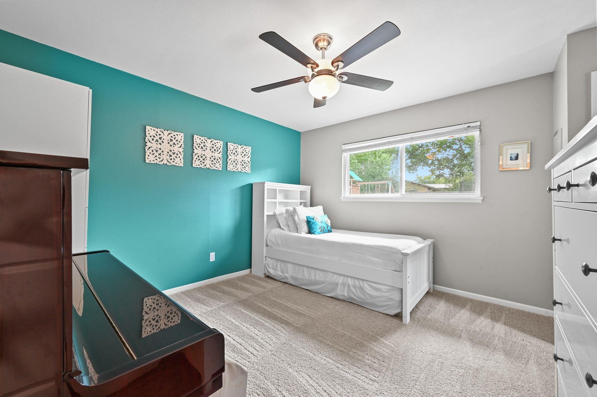 5600 Oak Blvd S, Austin, TX 78735