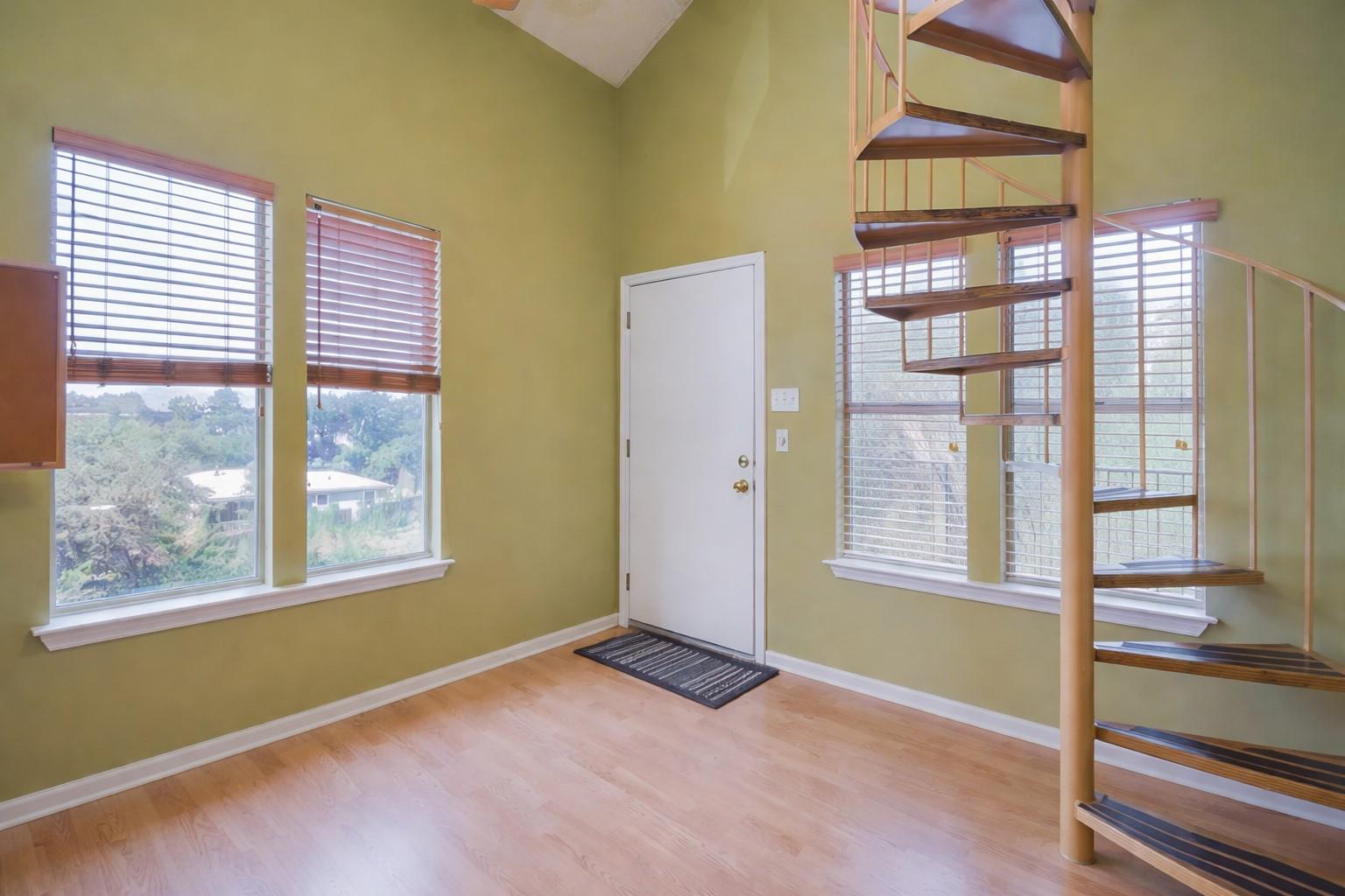 3115 Tom Green St # 404, Austin, TX 78705