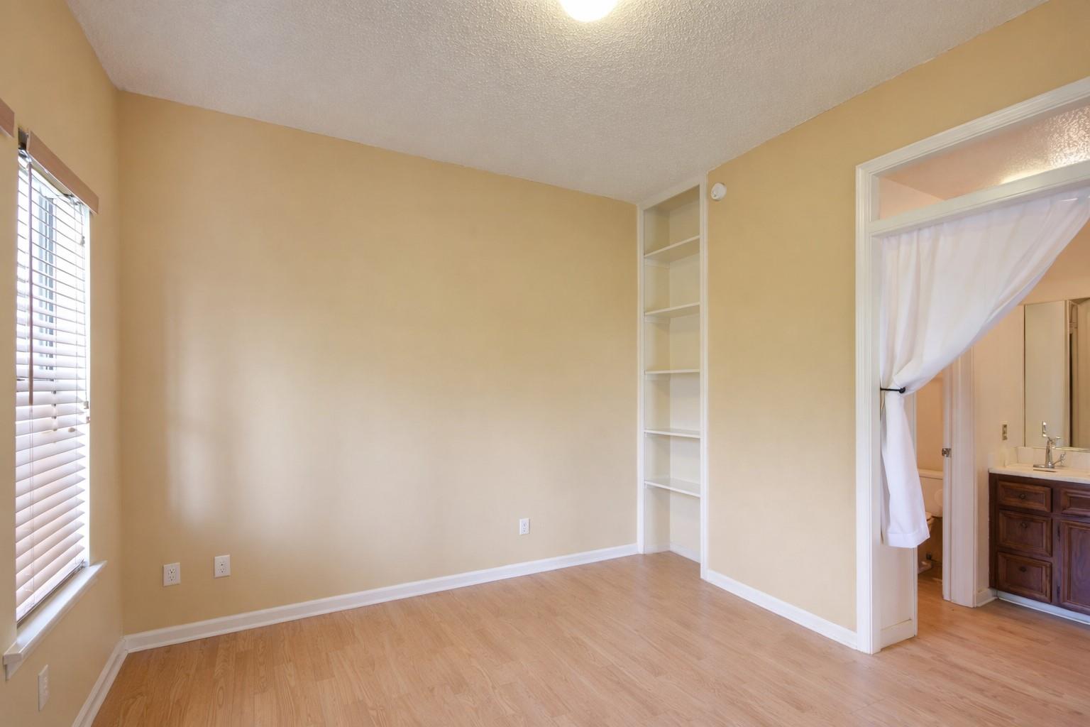 3115 Tom Green St # 404, Austin, TX 78705