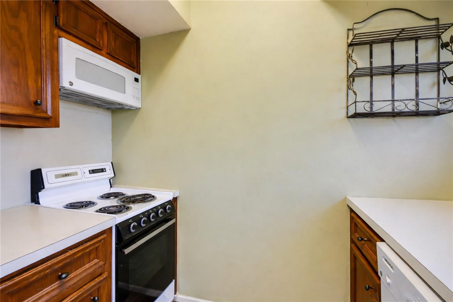 3115 Tom Green St # 404, Austin, TX 78705