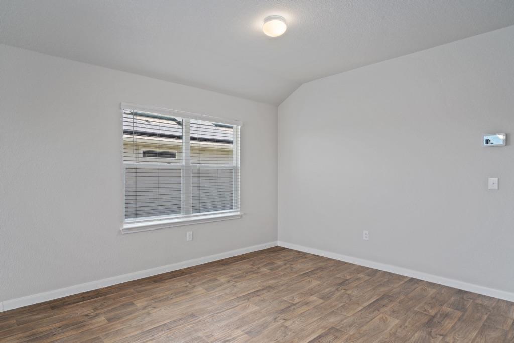 1007 Pembroke Ct, Hutto, TX 78634