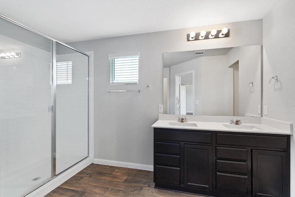 1007 Pembroke Ct, Hutto, TX 78634