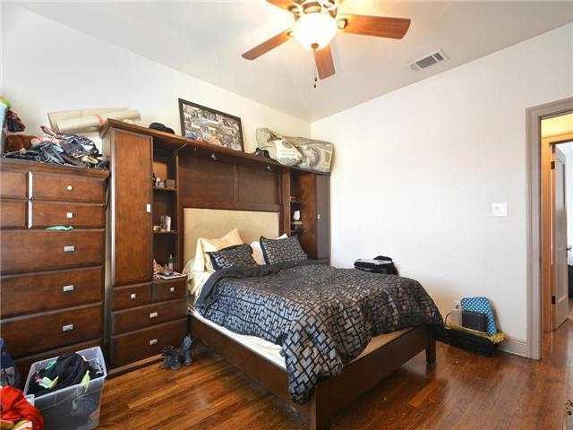 802 E Dean Keeton St # B, Austin, TX 78705