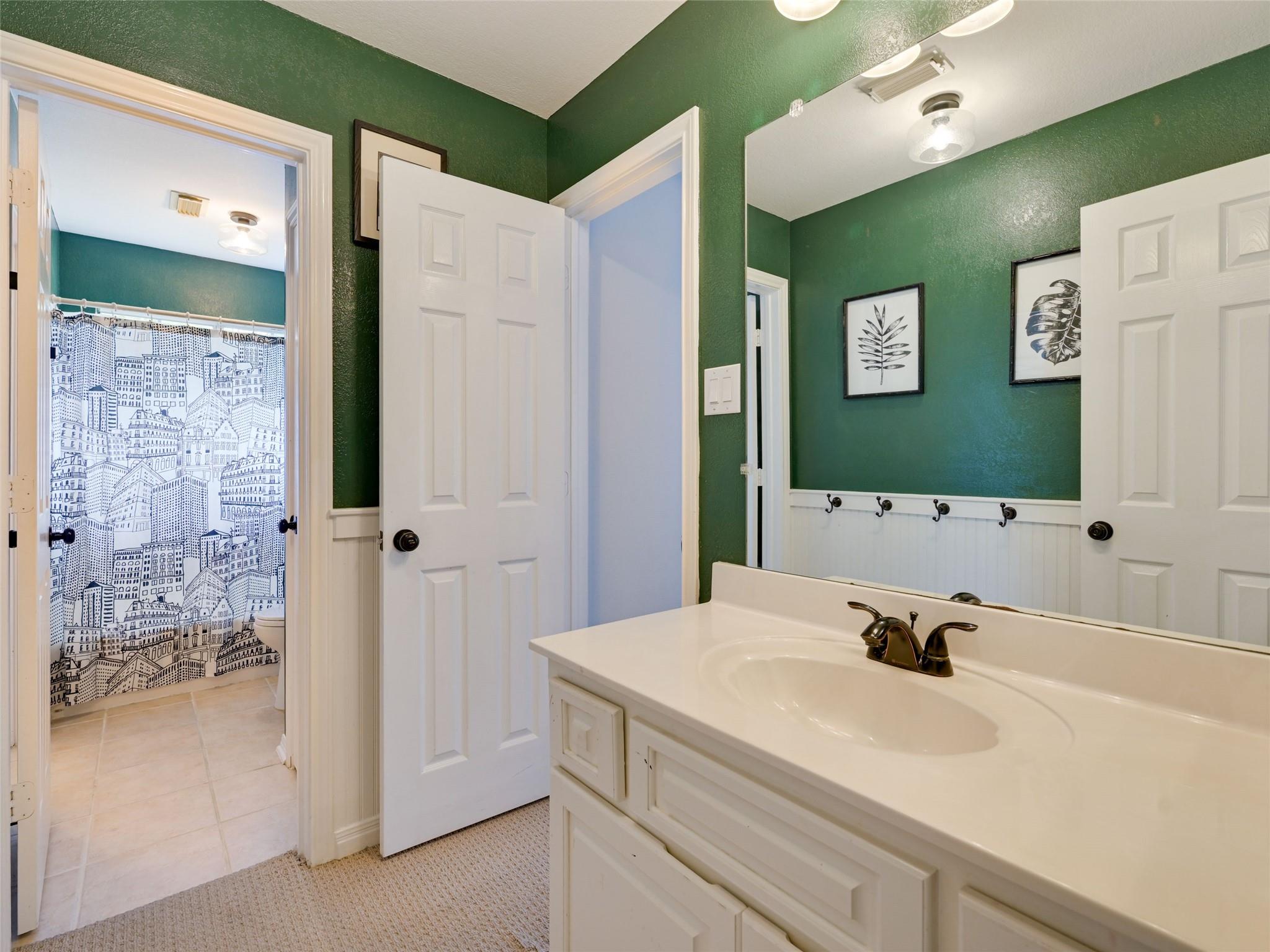 12911 Noyes Ln, Austin, TX 78732