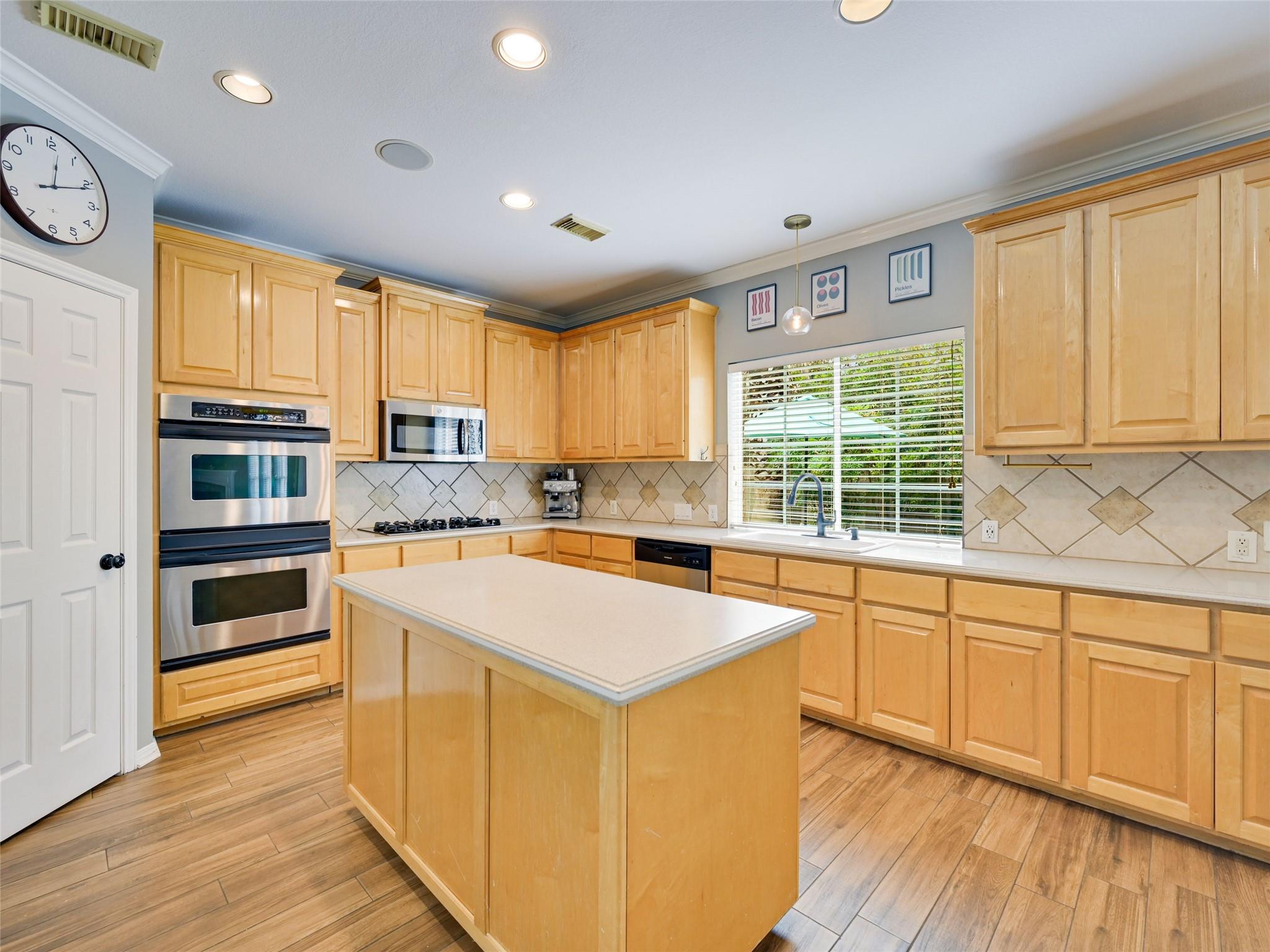 12911 Noyes Ln, Austin, TX 78732