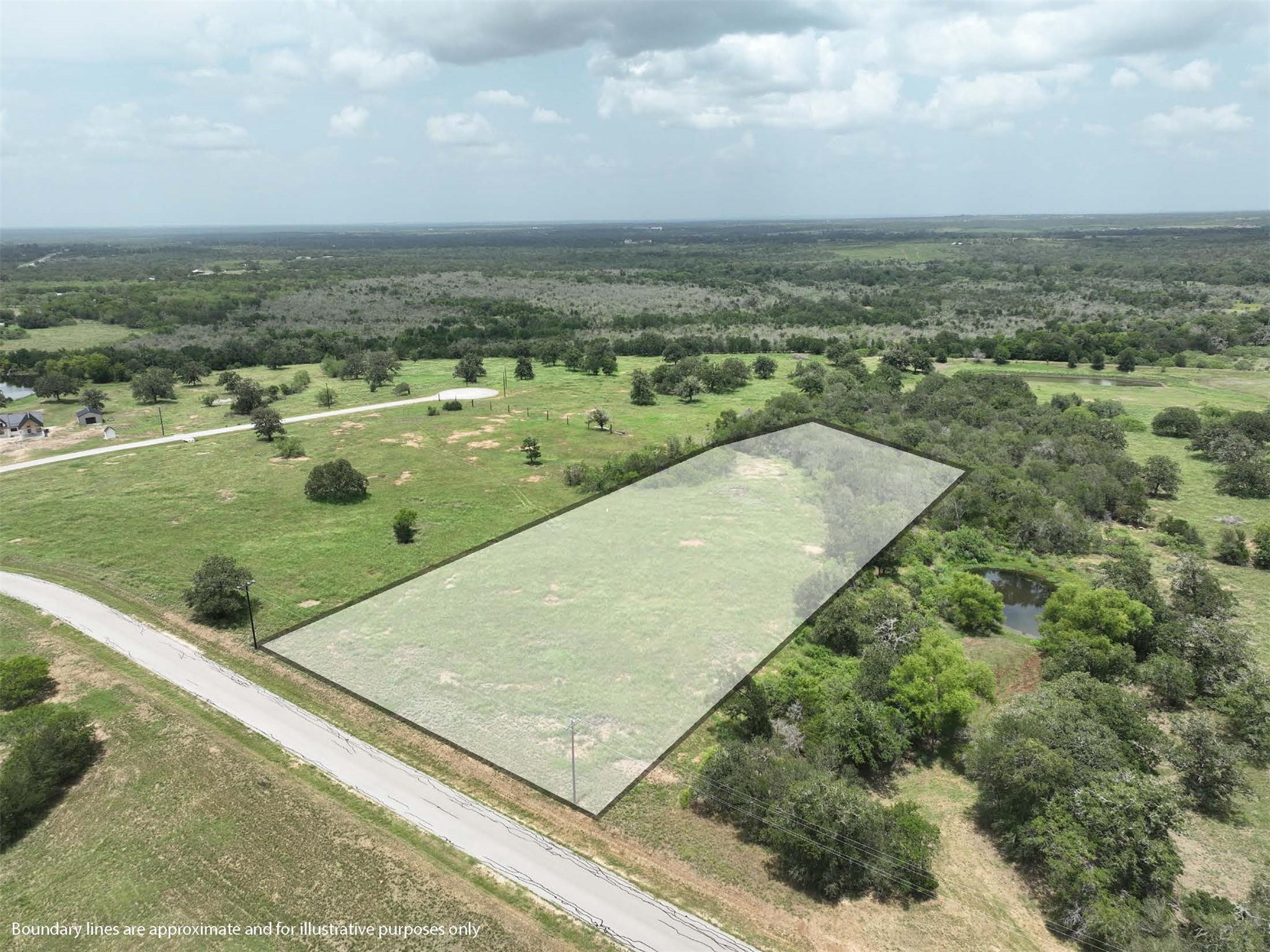 166 Sunny Day Dr, Red Rock, TX 78662