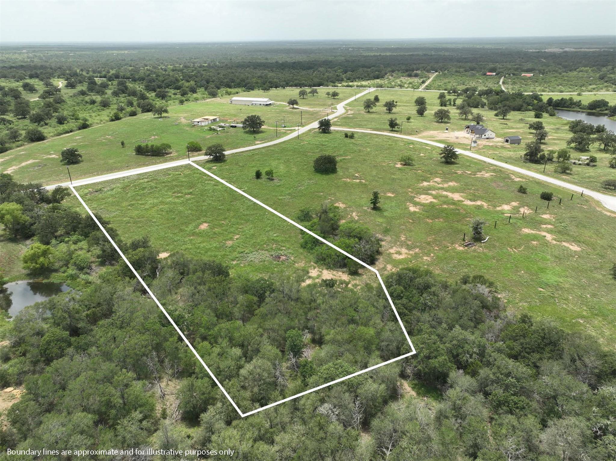 166 Sunny Day Dr, Red Rock, TX 78662