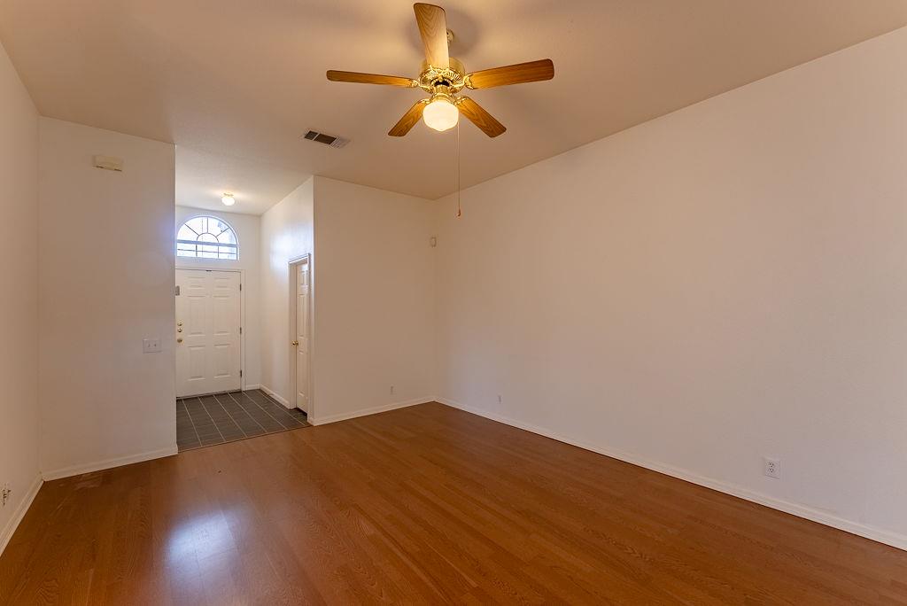 1803 Columbine Ln, Leander, TX 78641