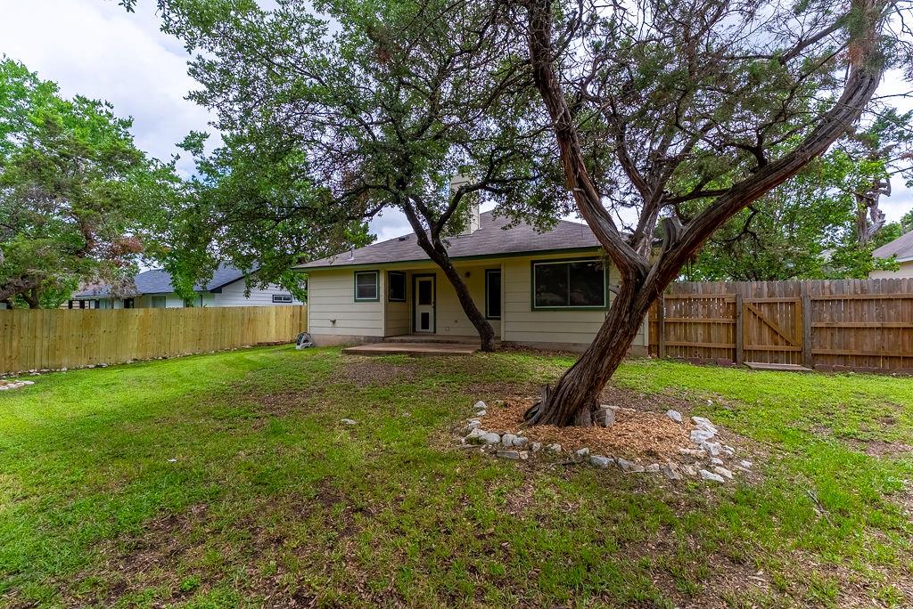 1803 Columbine Ln, Leander, TX 78641