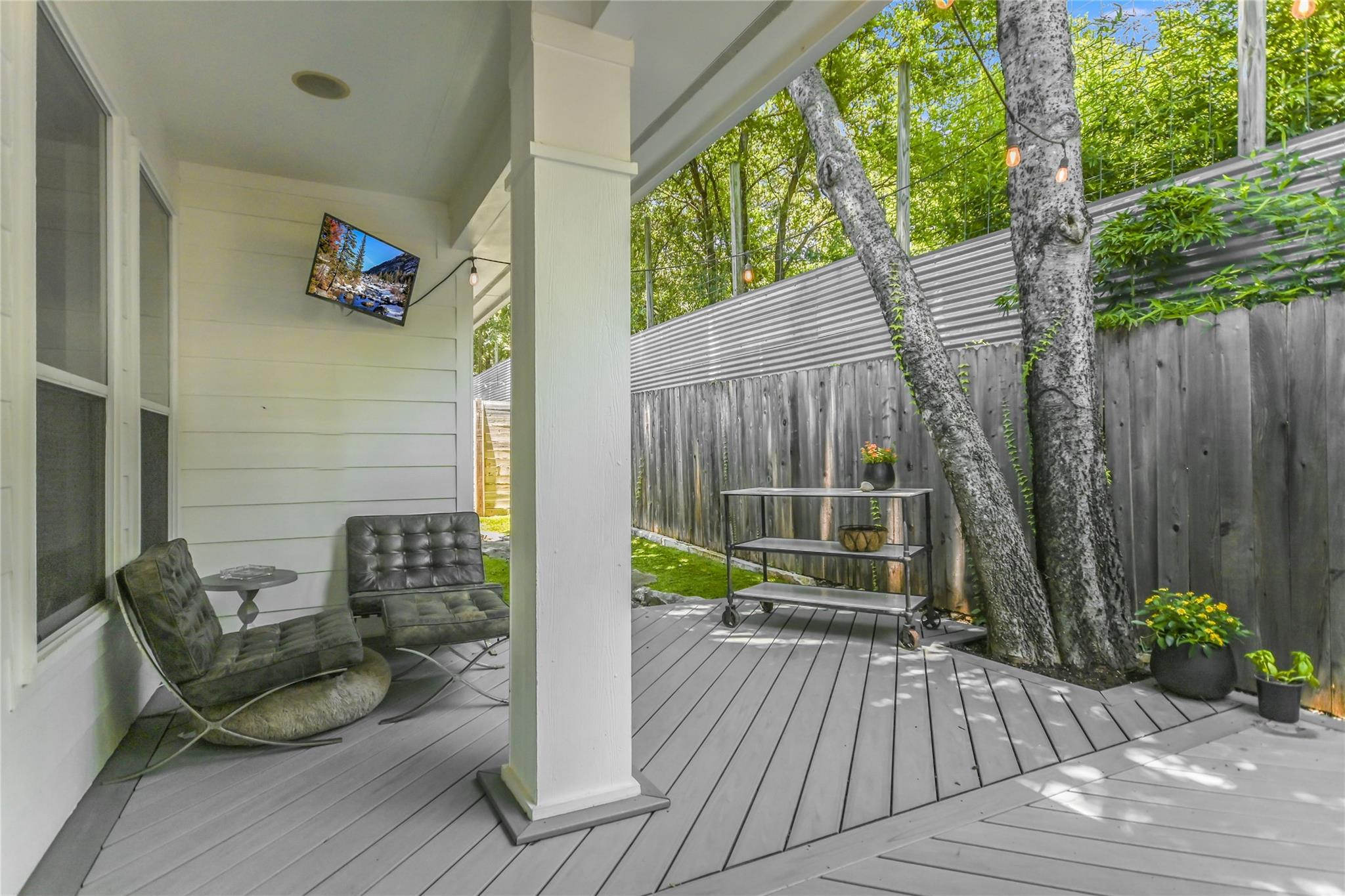 2817 Kinney Oaks Ct, Austin, TX 78704