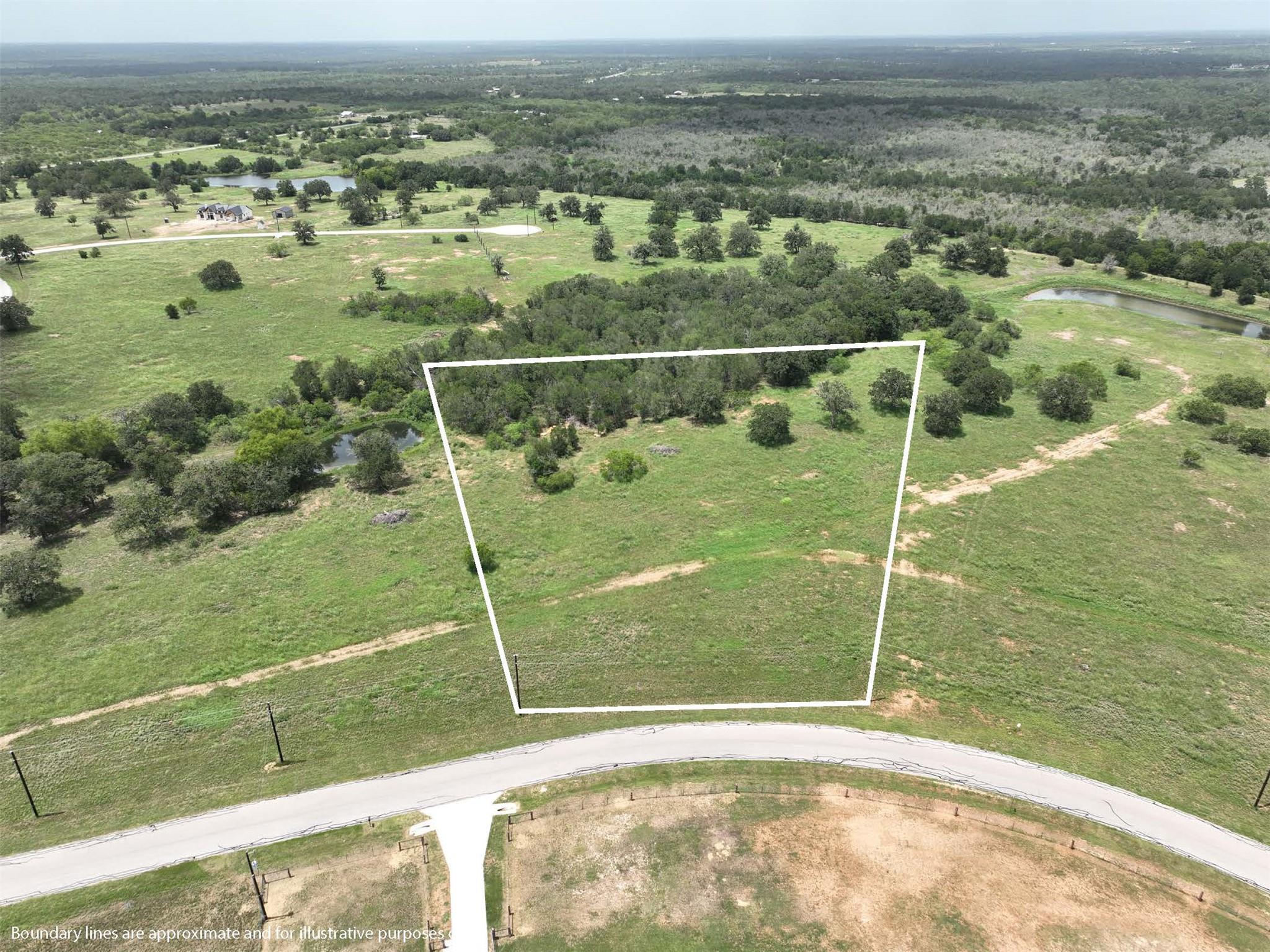 122 Starlight Path, Red Rock, TX 78662