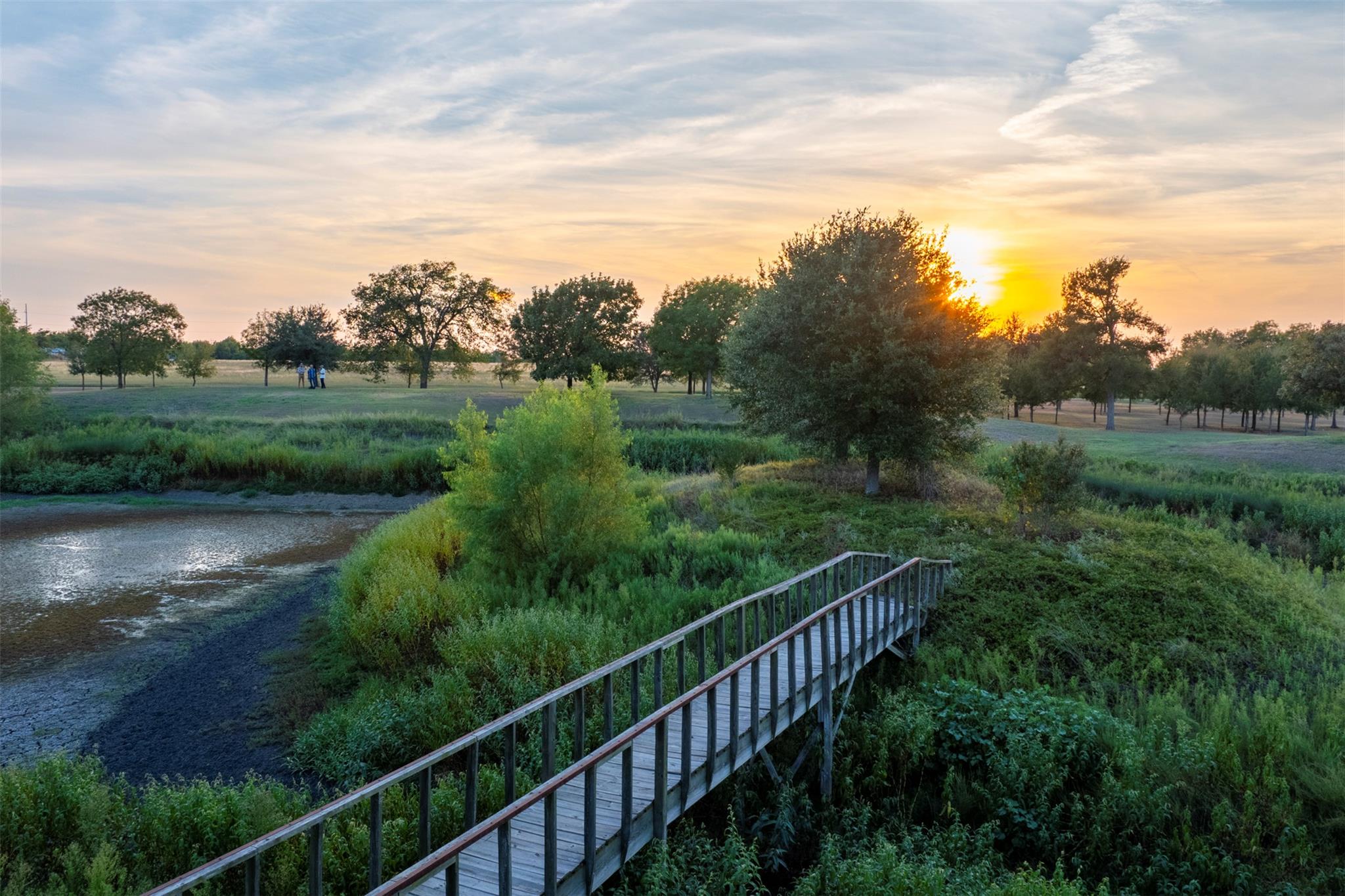 1610 County Road 463, Elgin, TX 78621