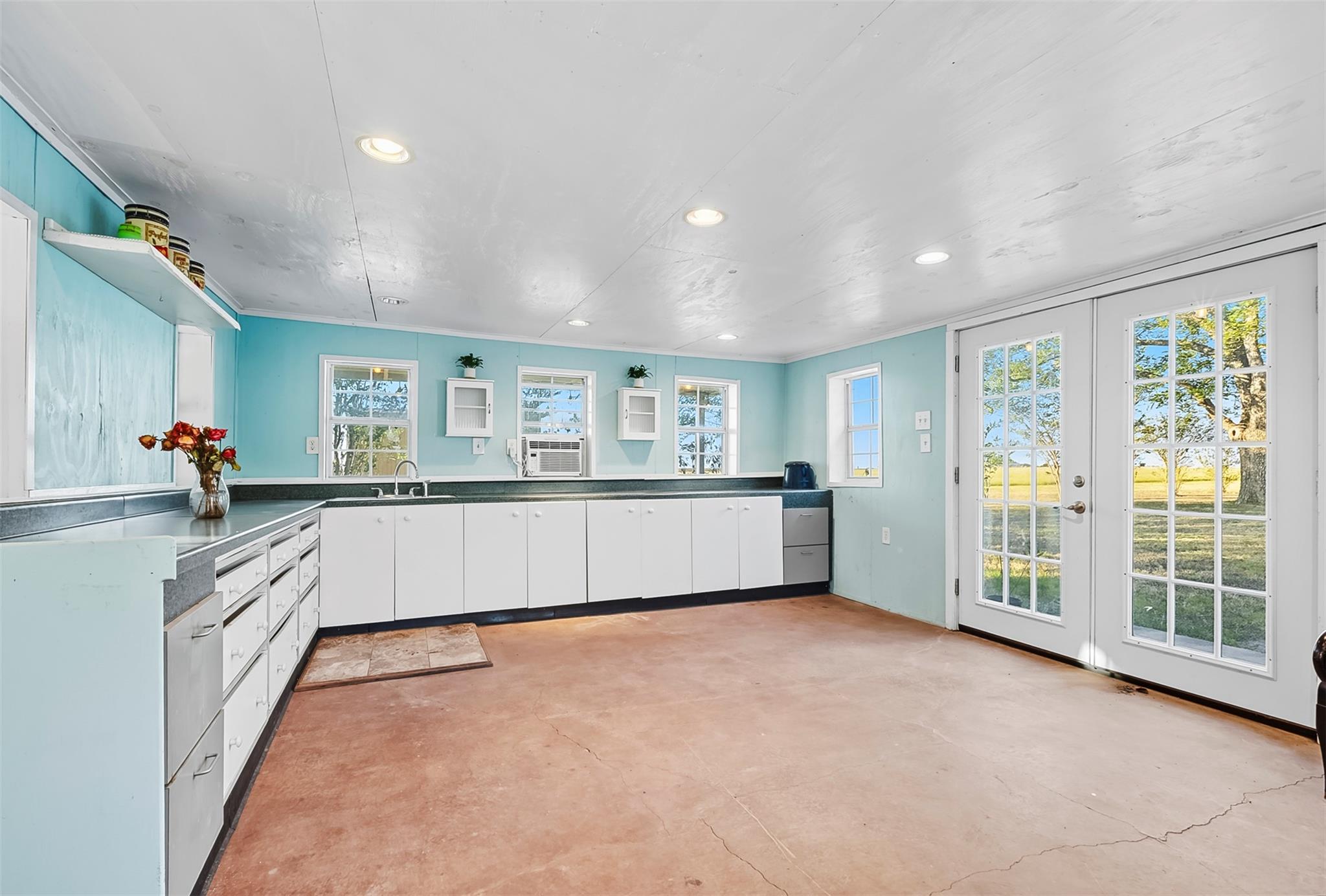 1610 County Road 463, Elgin, TX 78621