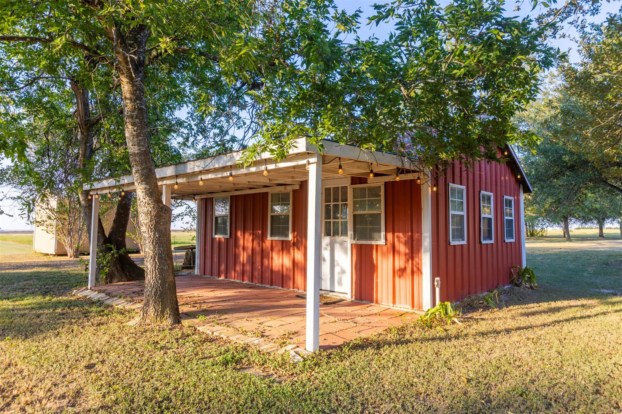 1610 County Road 463, Elgin, TX 78621
