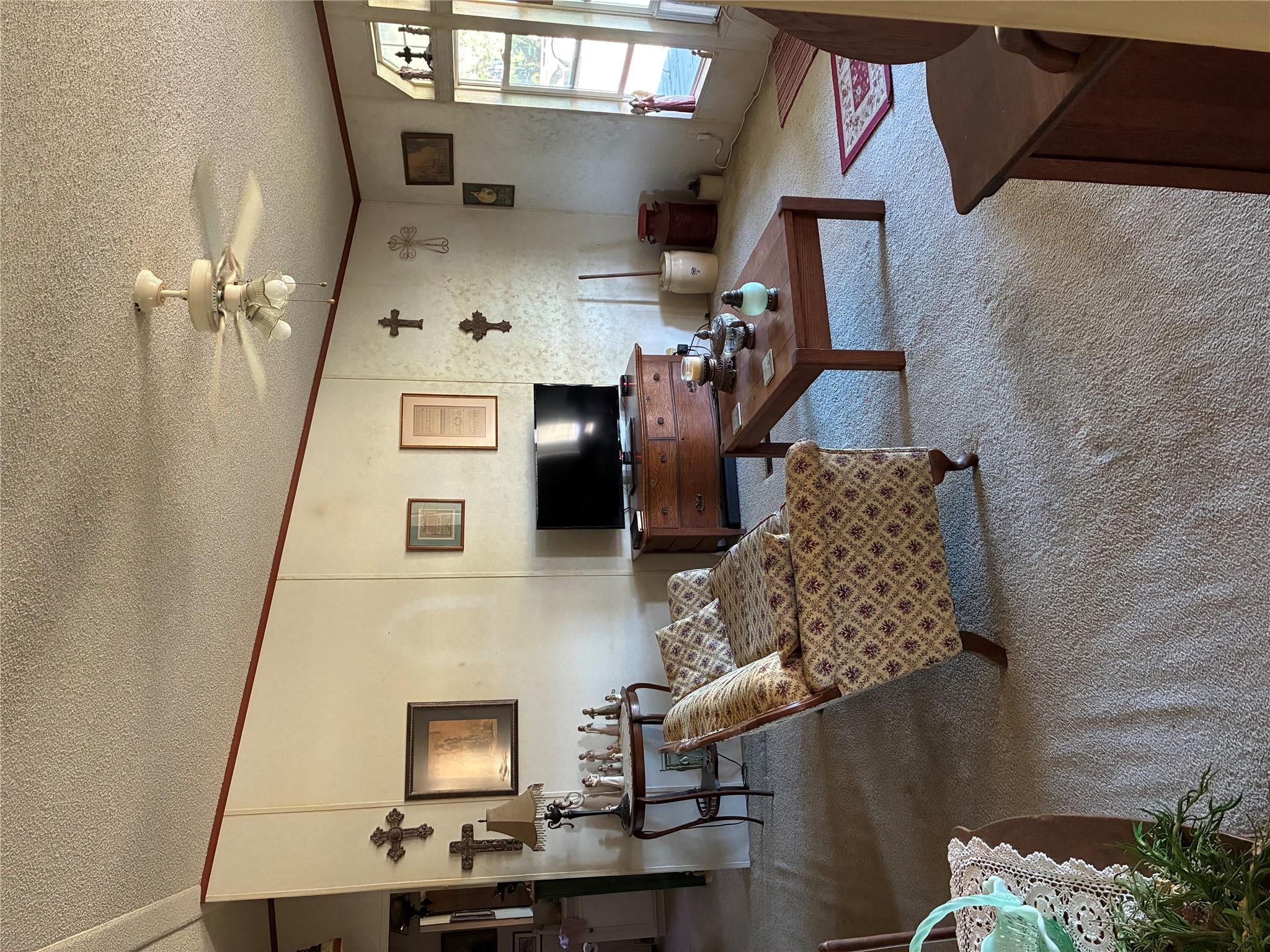 252 Lcr 421, Groesbeck, TX 76642