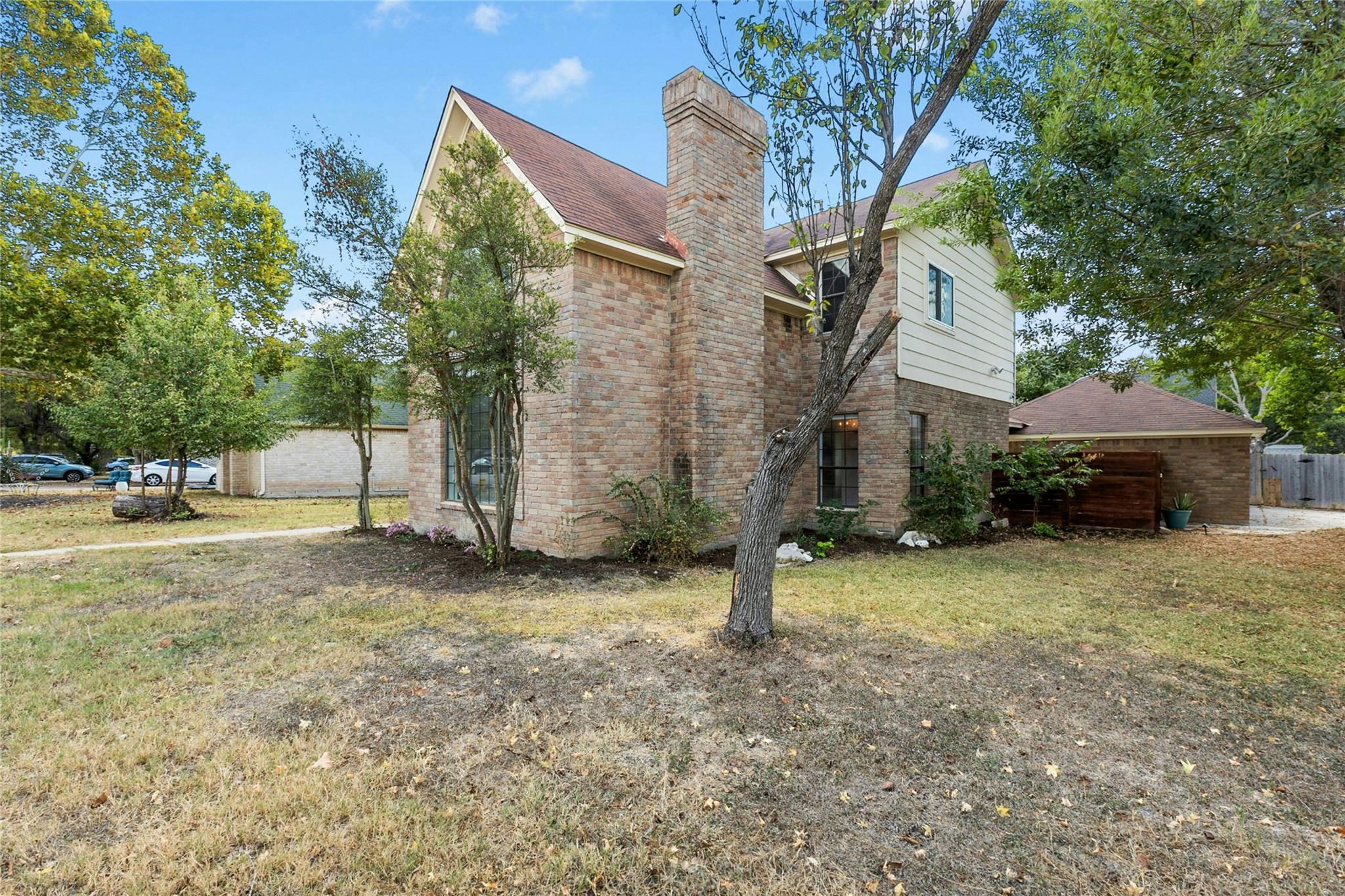 401 Applewood Dr, Pflugerville, TX 78660