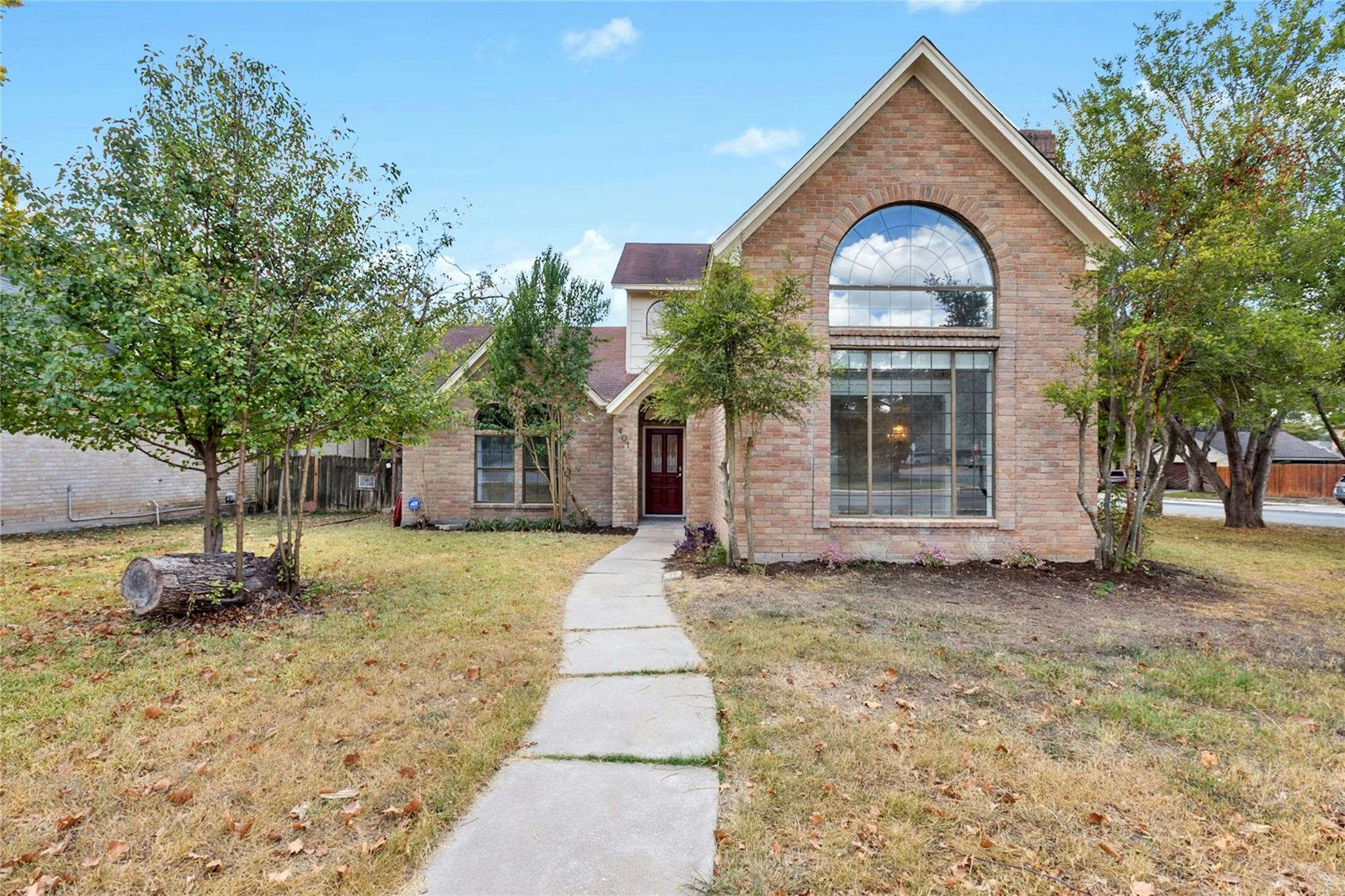 401 Applewood Dr, Pflugerville, TX 78660