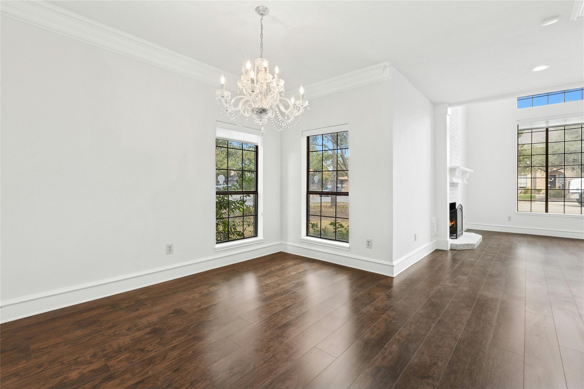 401 Applewood Dr, Pflugerville, TX 78660