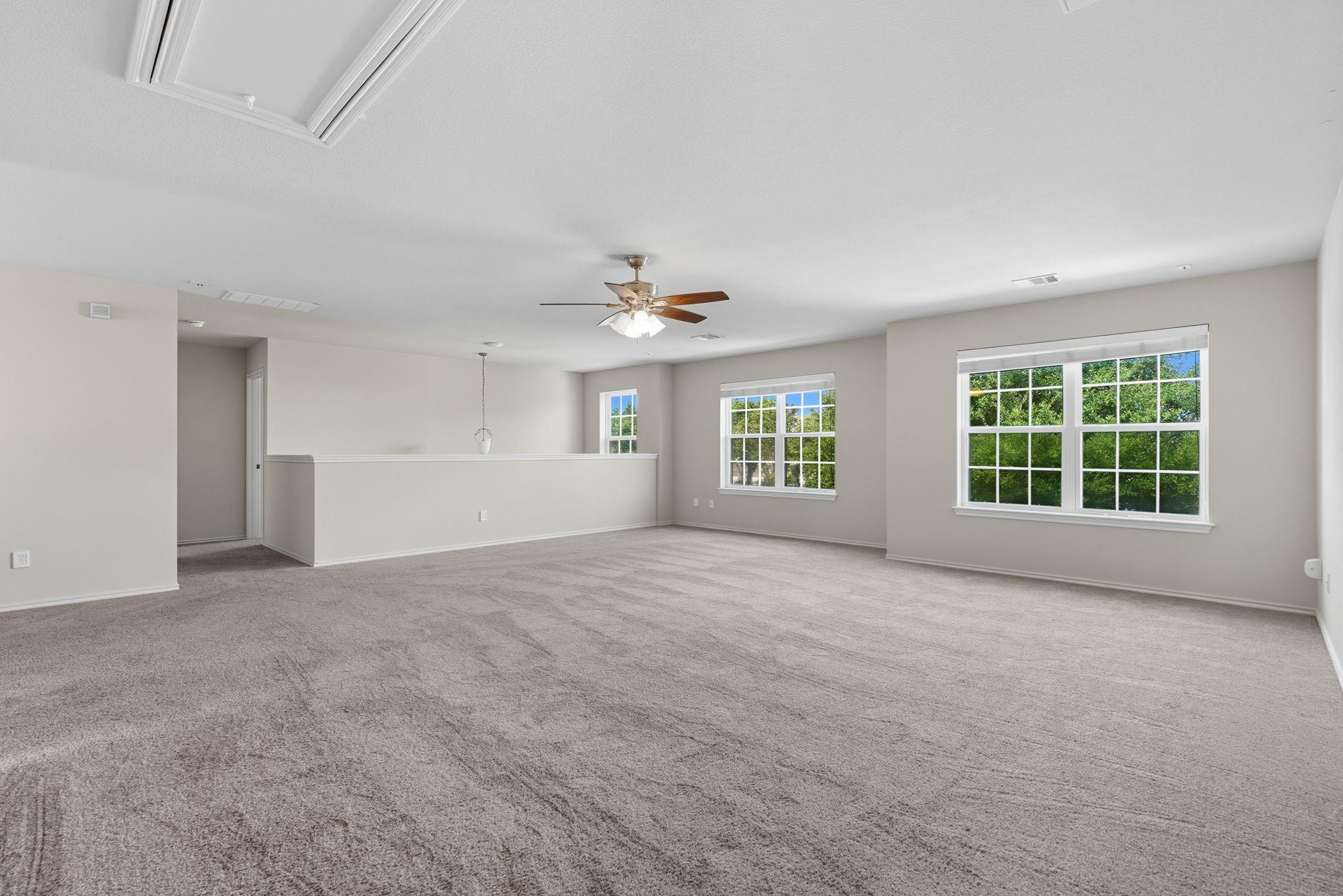 125 Pine Cv, Kyle, TX 78640